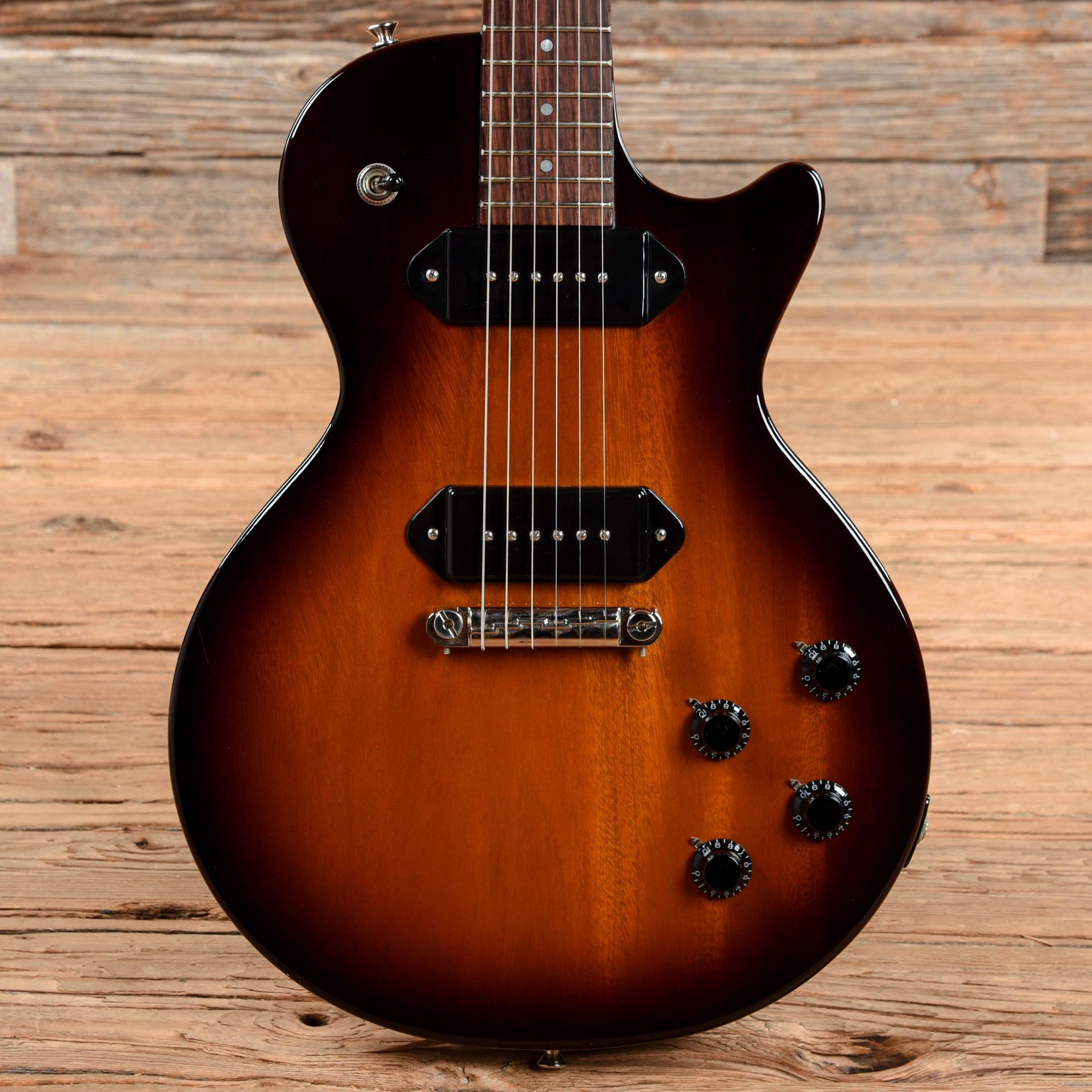 Heritage H-137 Sunburst 2018 Electric Guitars / Solid Body