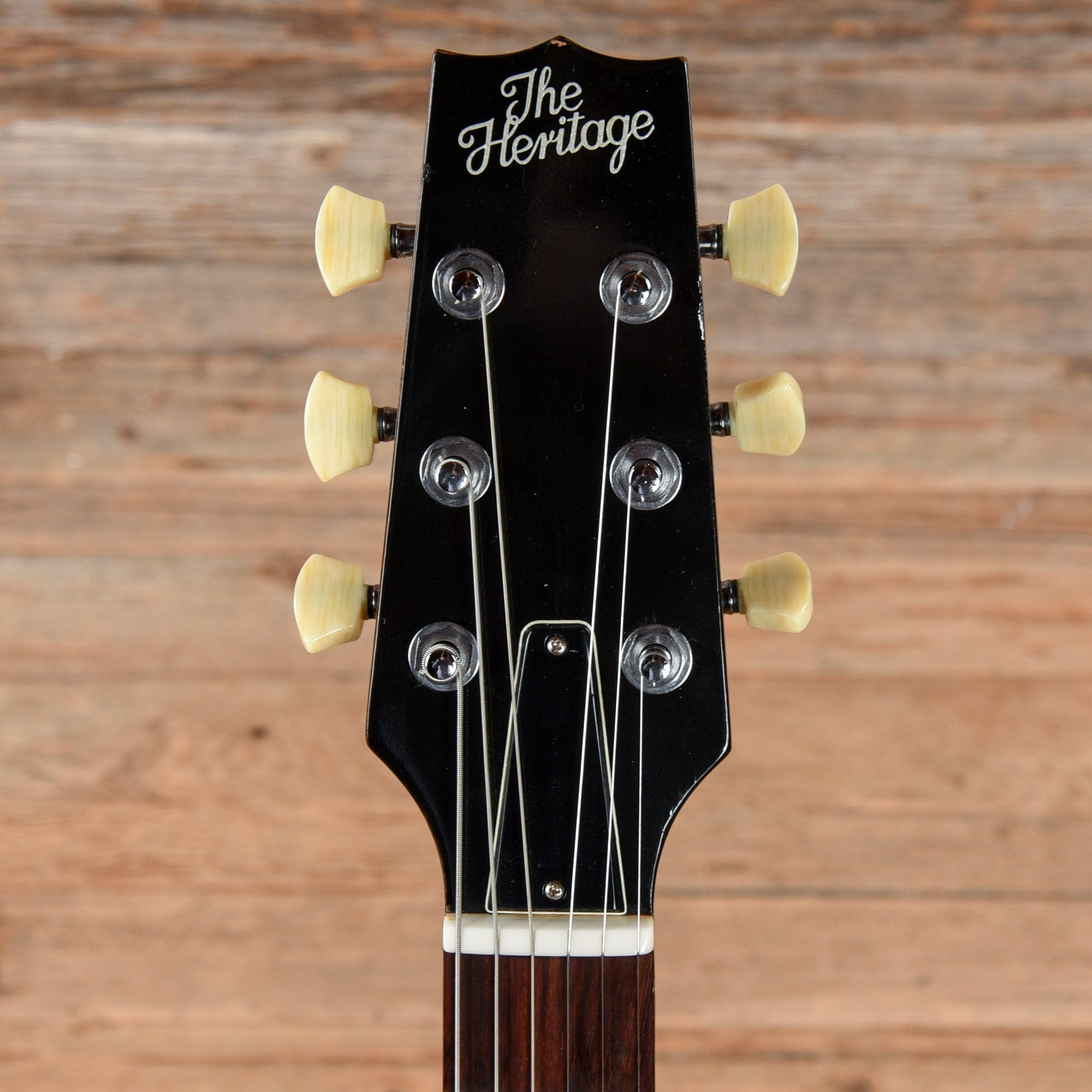 Heritage Standard H-137 Original Sunburst 2005 Electric Guitars / Solid Body