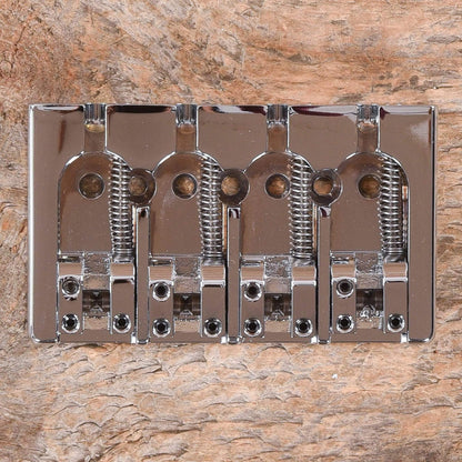 Hipshot A Style 4-String Fender Mount Chromed Aluminum Parts / Bass Guitar Parts