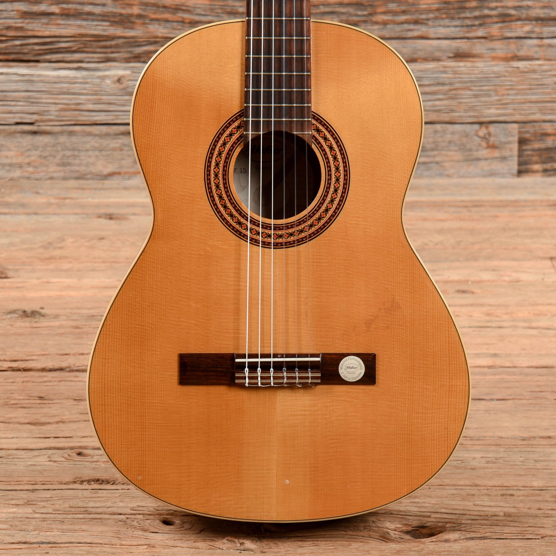 Hofner HF15 Classical Guitar Natural Acoustic Guitars / Concert