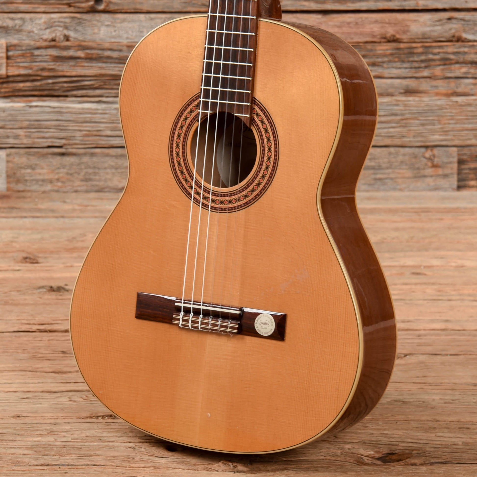 Hofner HF15 Classical Guitar Natural Acoustic Guitars / Concert