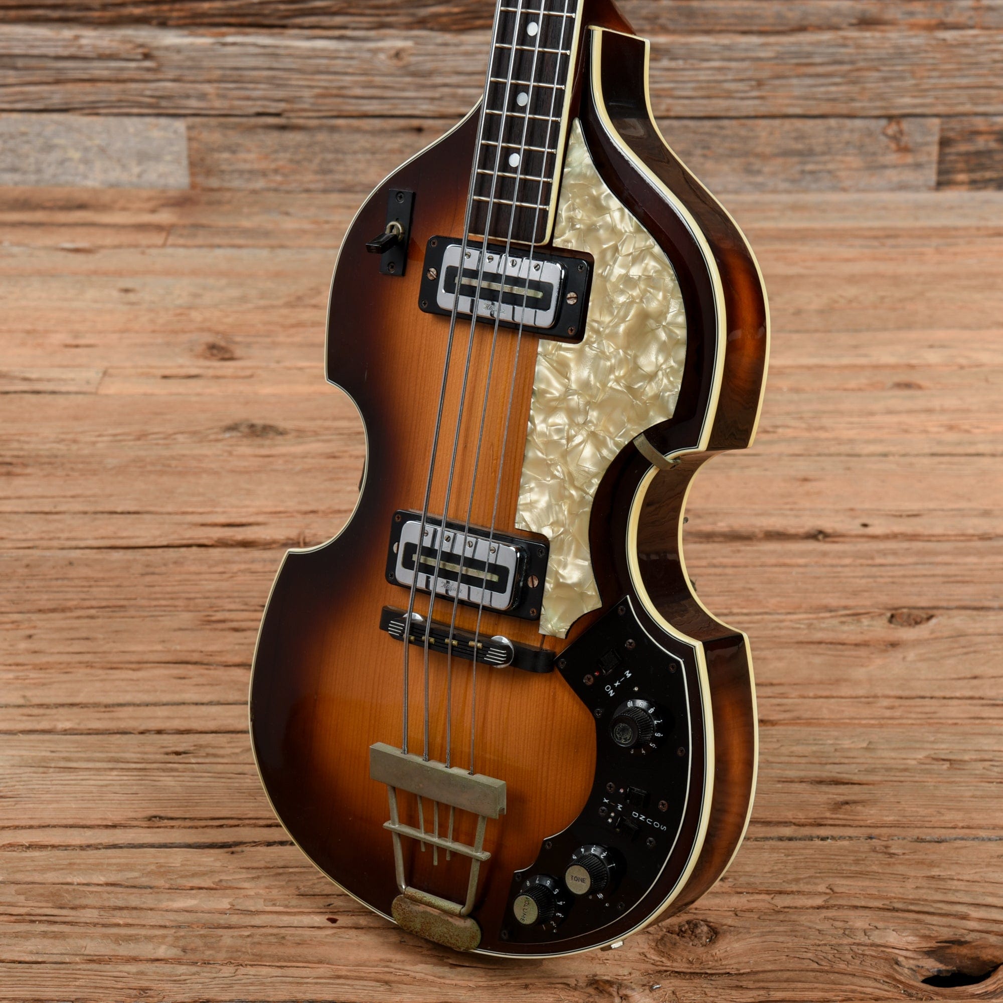 Hofner 500/1M Sunburst 1960s – Chicago Music Exchange