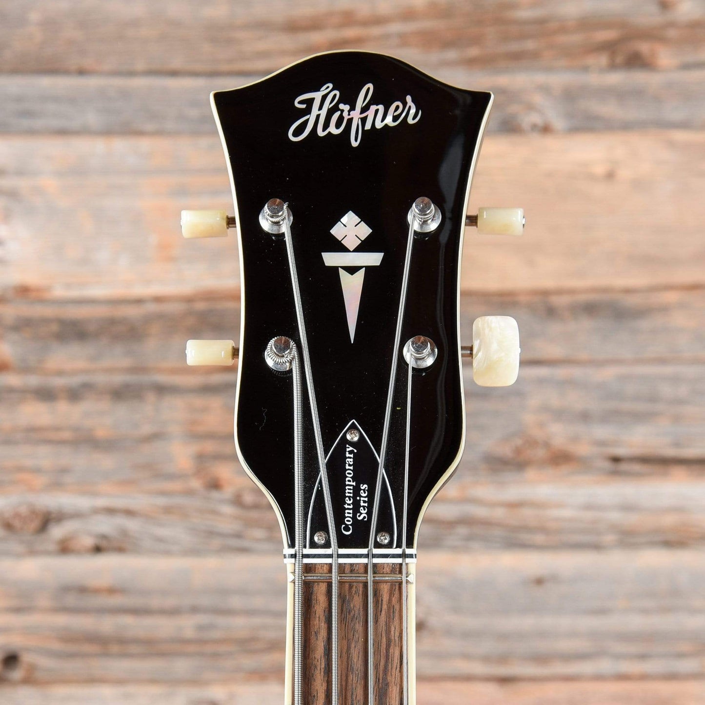 Hofner Contemporary Verythin Reissue Bass Sunburst Bass Guitars / Short Scale