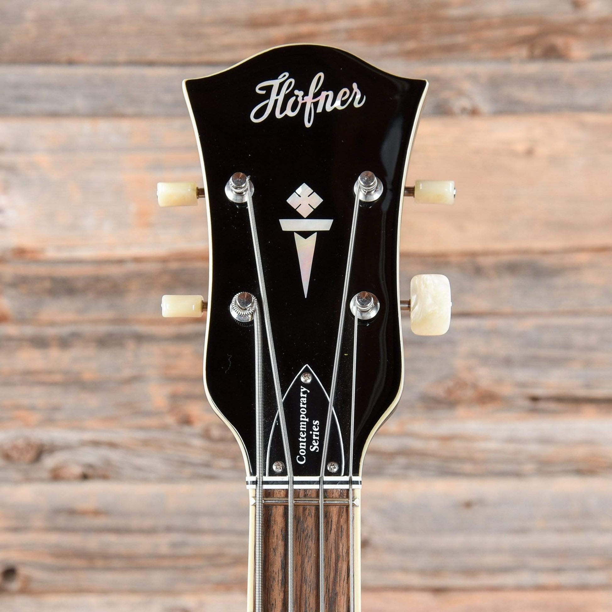 Hofner Contemporary Verythin Reissue Bass Sunburst Bass Guitars / Short Scale