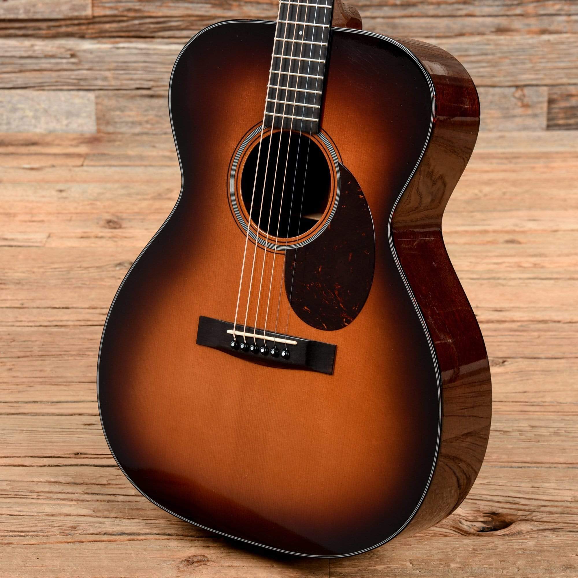 Huss & Dalton TOM-M Custom Sunburst 2006 Acoustic Guitars / OM and Auditorium