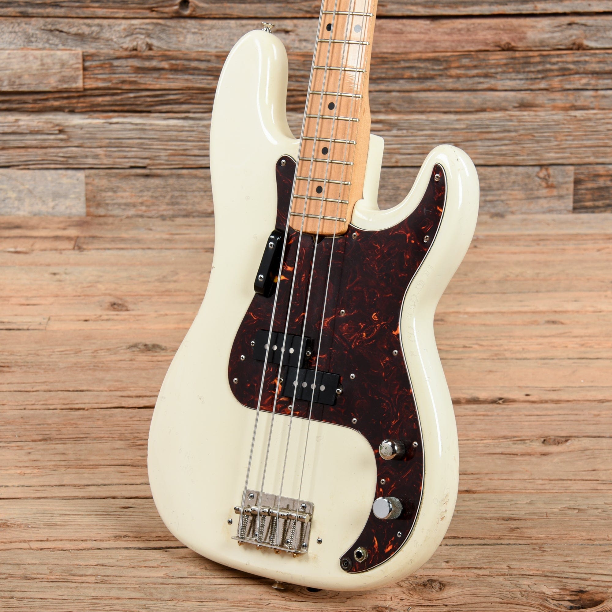 Ibanez Challenger Bass Natural 1977 Bass Guitars / 4-String