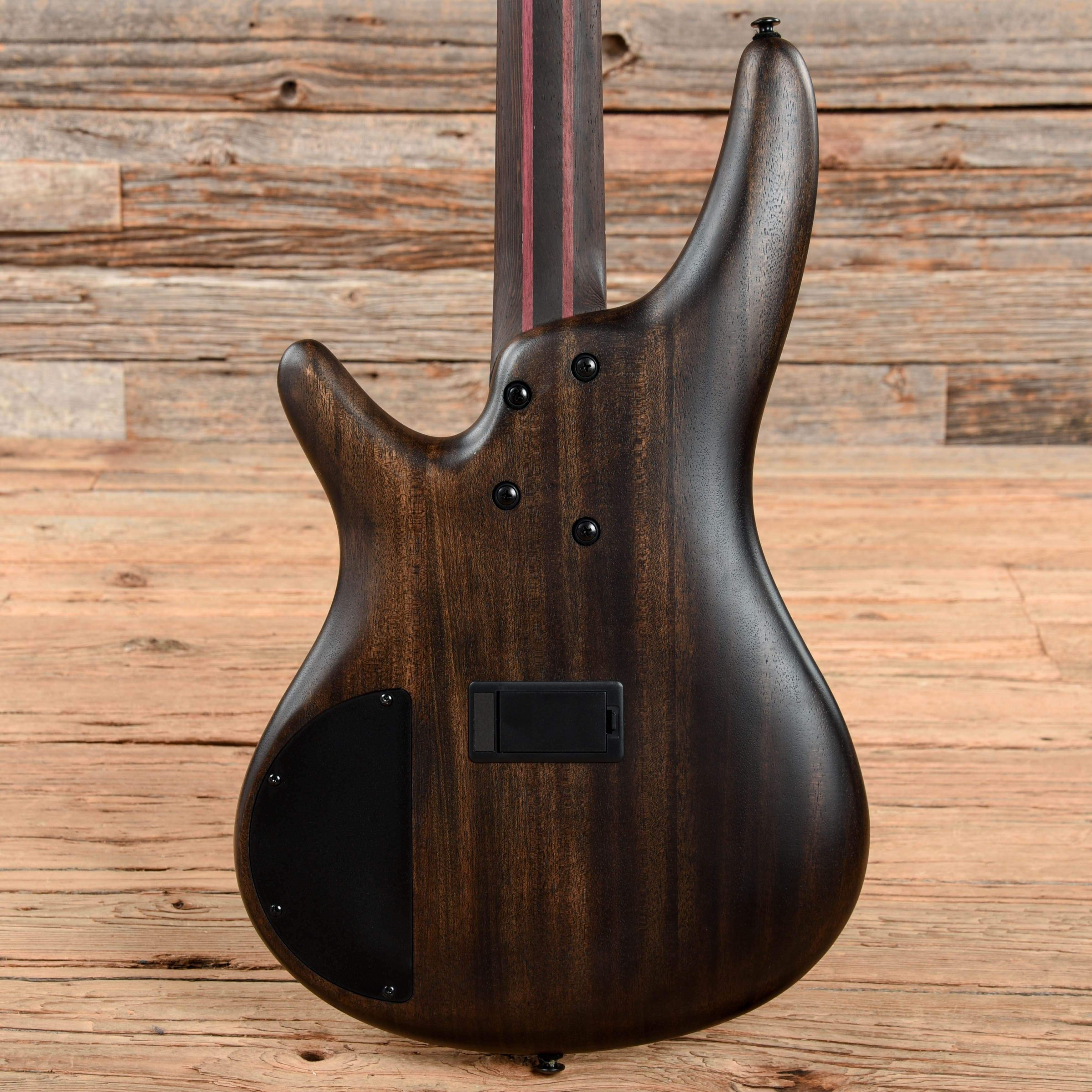 Ibanez SR1600B Soundgear Premium Bass Bass Guitars / 4-String