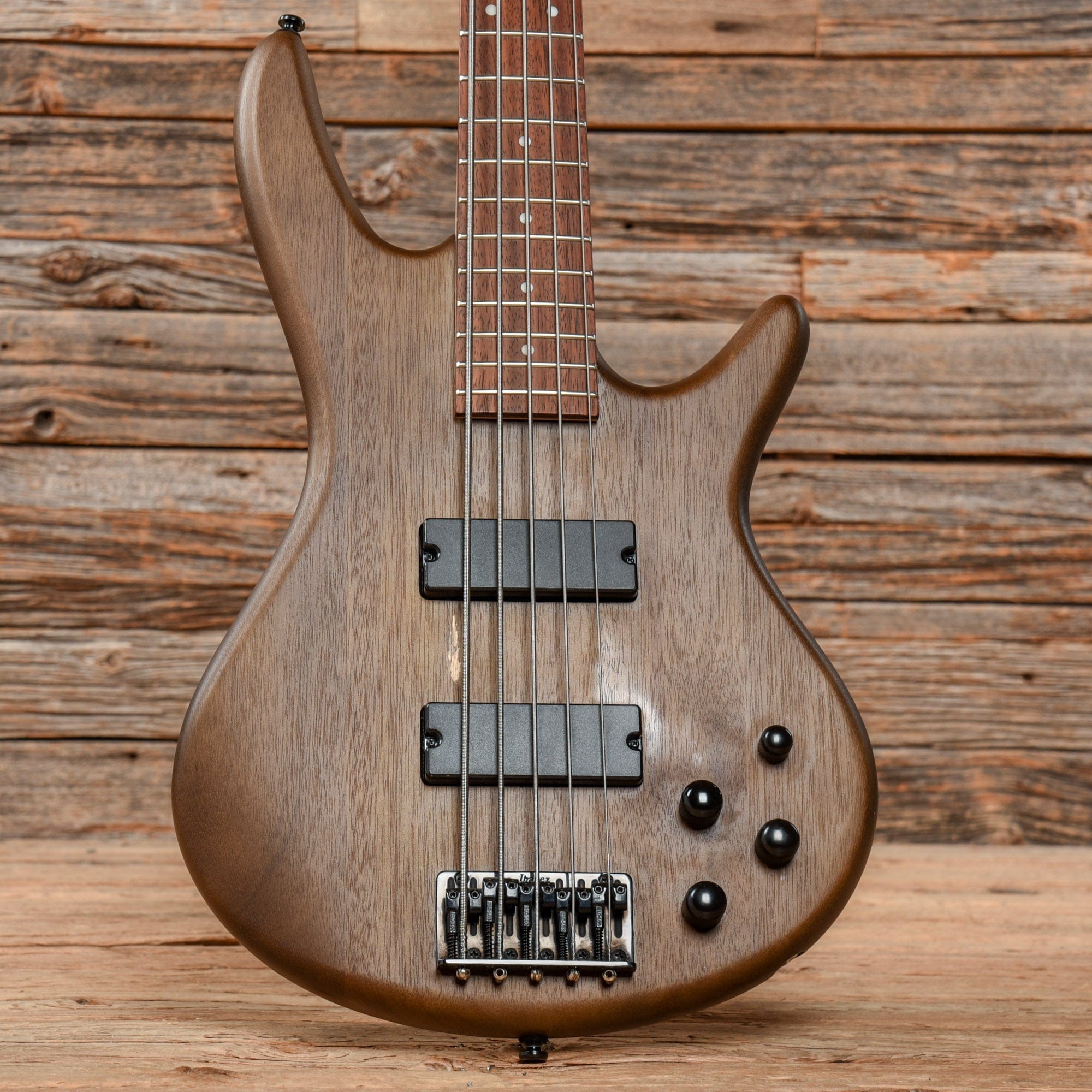 Ibanez GSR205B Gio 5-String Bass Walnut Flat – Chicago Music Exchange