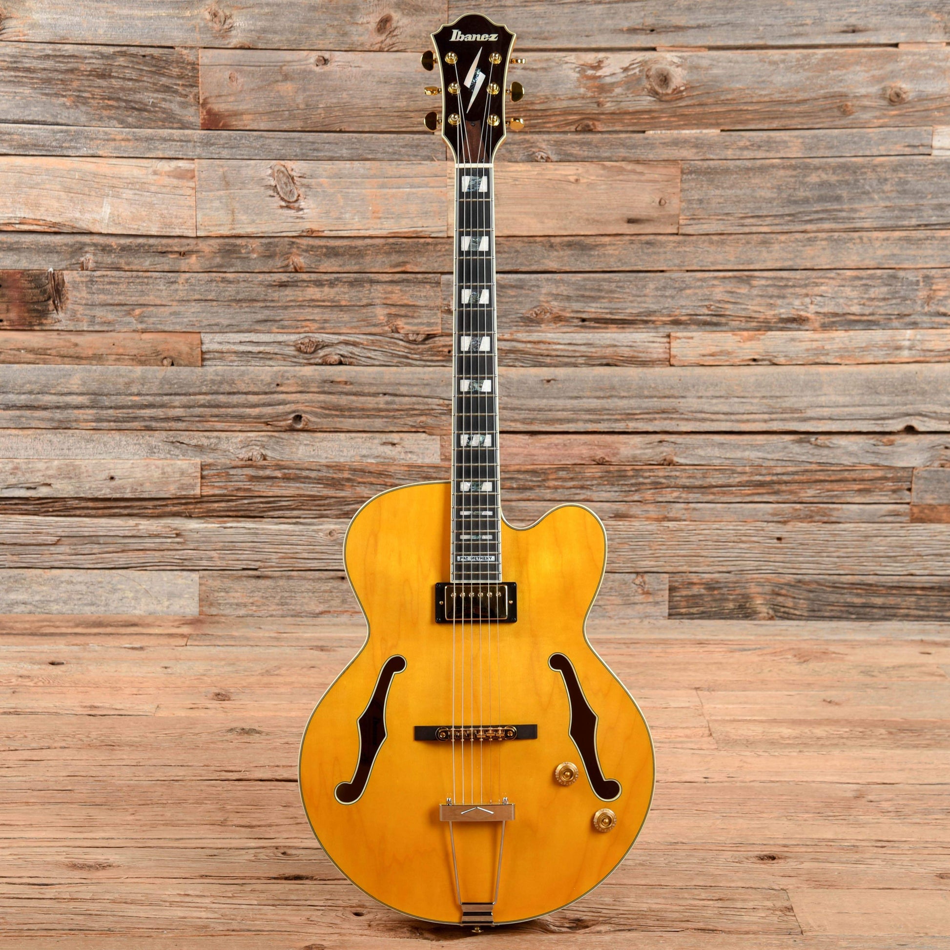 Ibanez PM2-AA Pat Metheny Signature Hollowbody Antique Amber 2019 Electric Guitars / Hollow Body