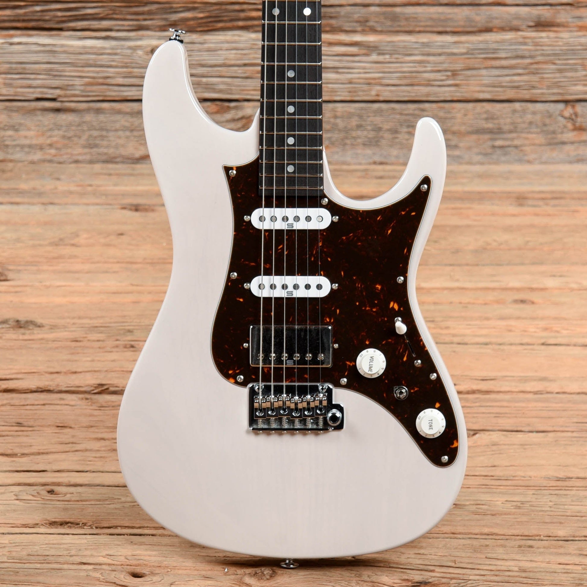 Ibanez AZ2204N Prestige Antique White Blonde 2021 Electric Guitars / Solid Body