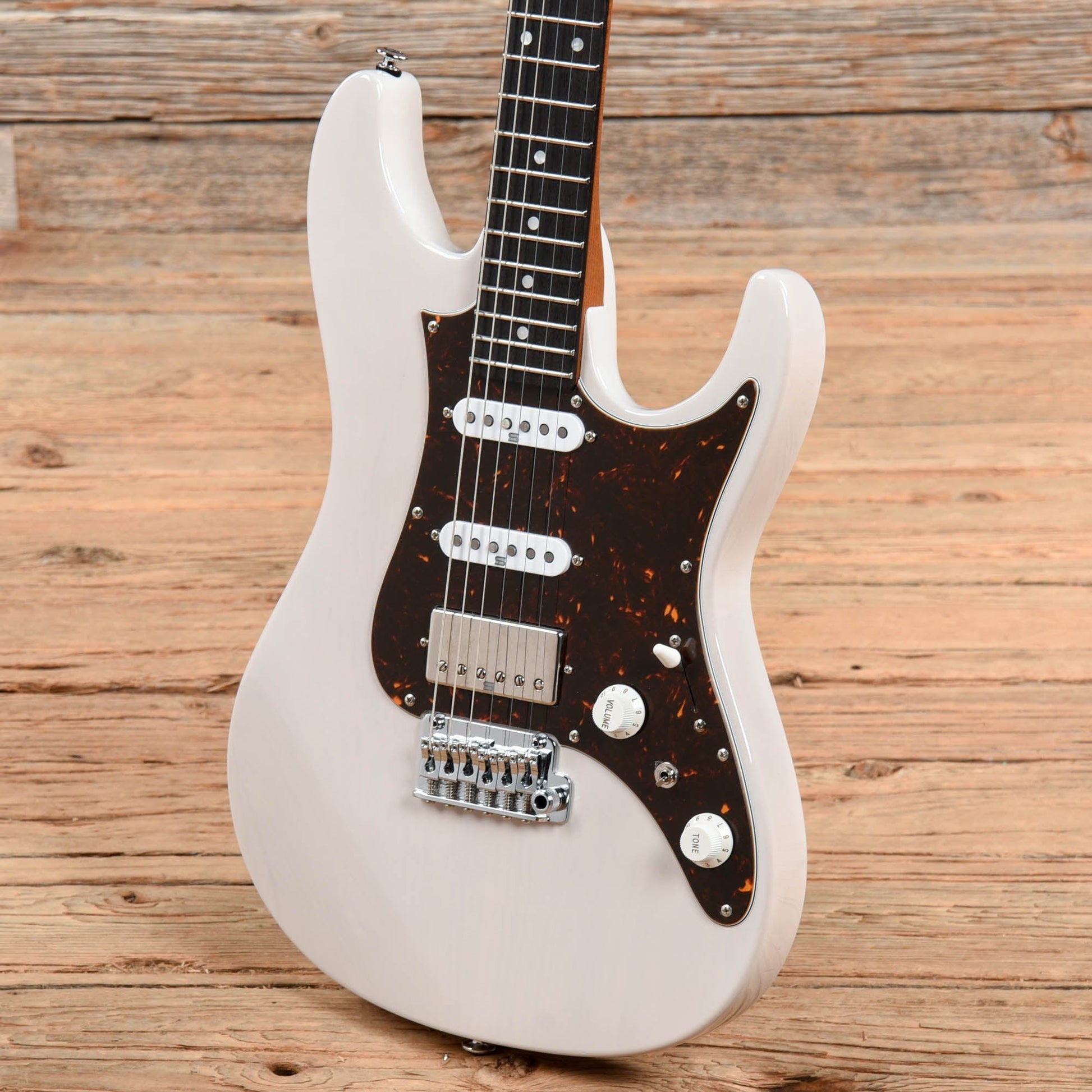 Ibanez AZ2204N Prestige Antique White Blonde 2021 Electric Guitars / Solid Body