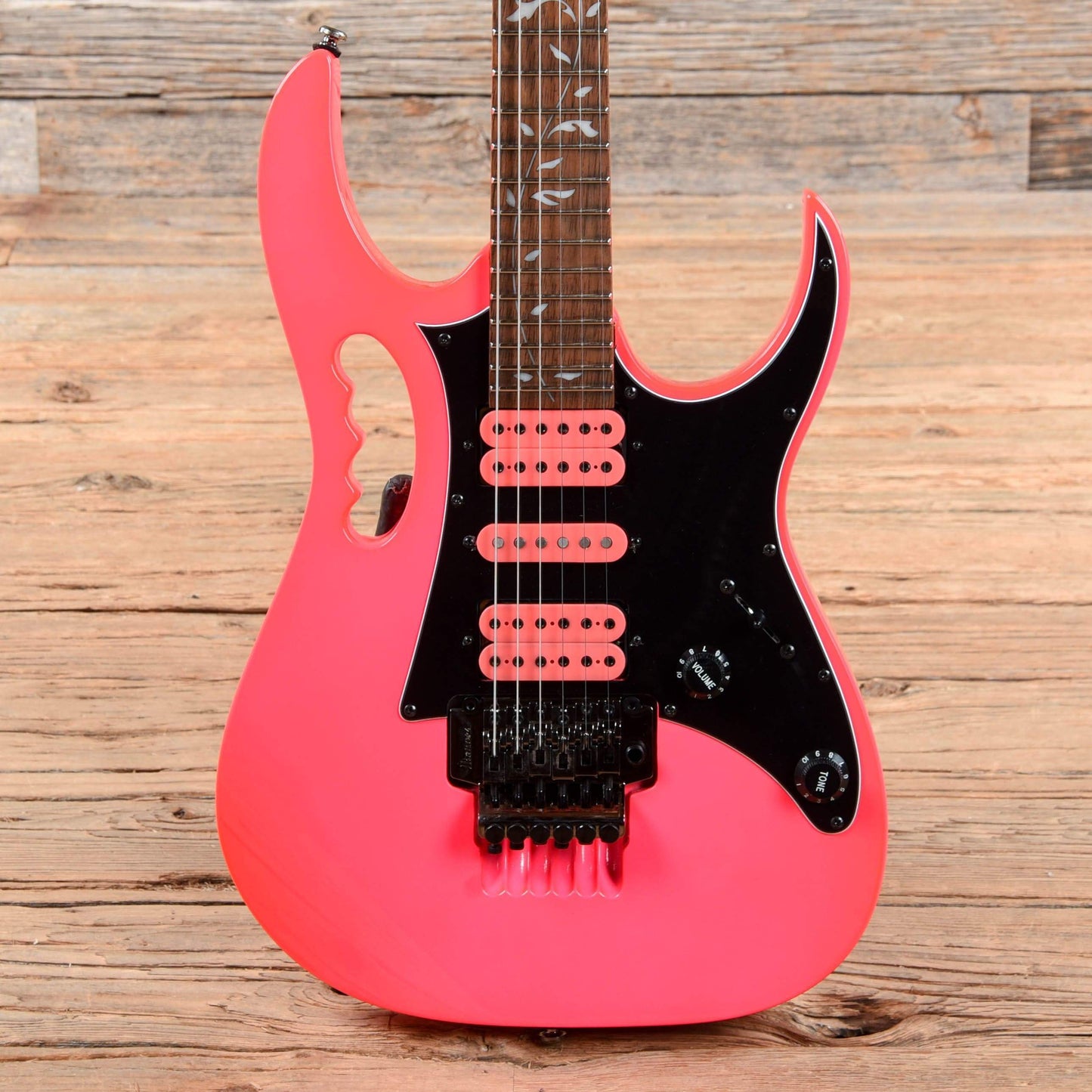 Ibanez JEMJRSP JEM/UV Steve Vai Signature Pink 2018 Electric Guitars / Solid Body