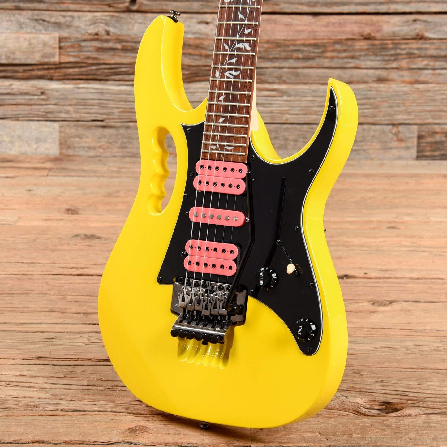 Ibanez JEMJRSP Steve Vai Signature Yellow 2020 Electric Guitars / Solid Body