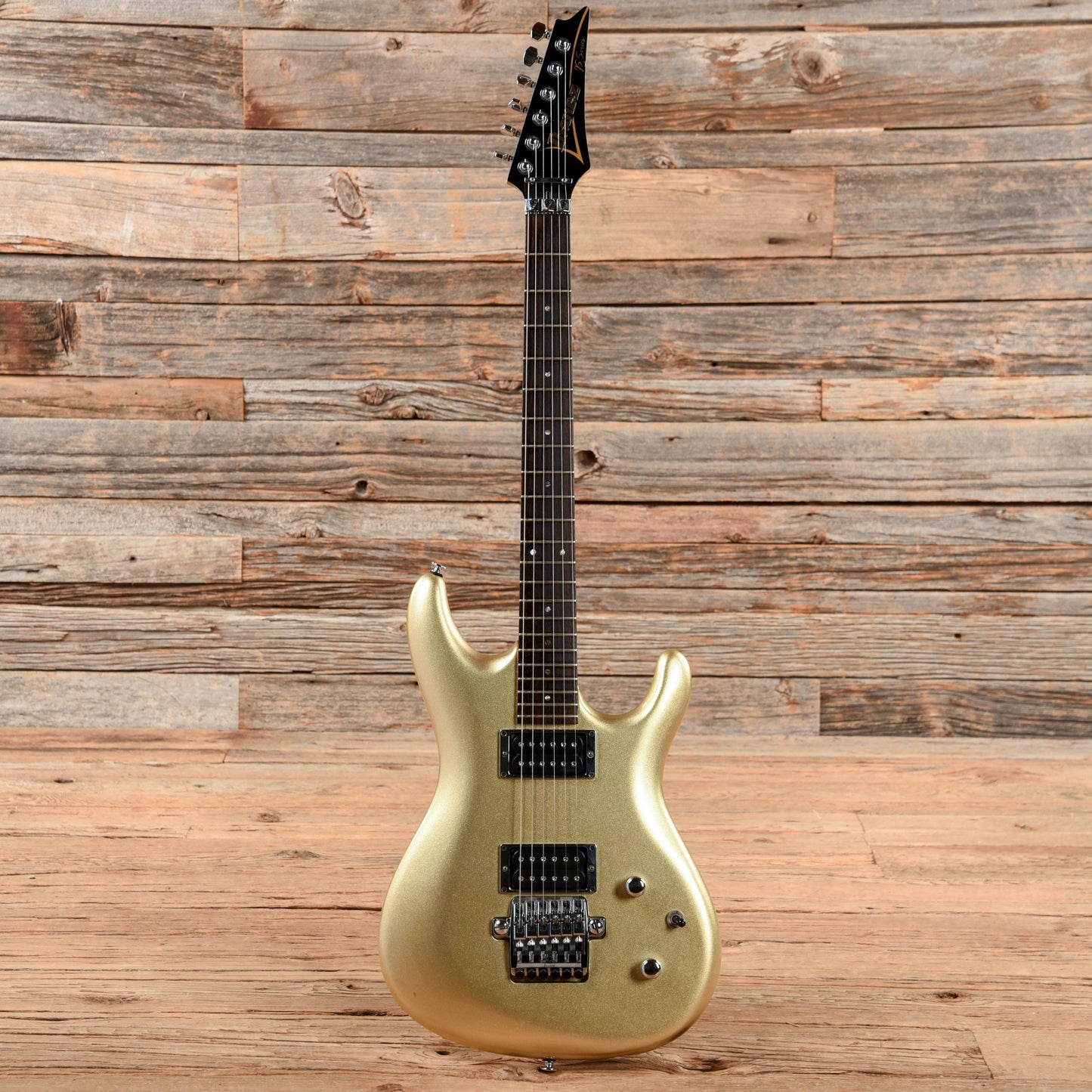 Ibanez JS2000 Joe Satriani Champagne Gold 2004 Electric Guitars / Solid Body