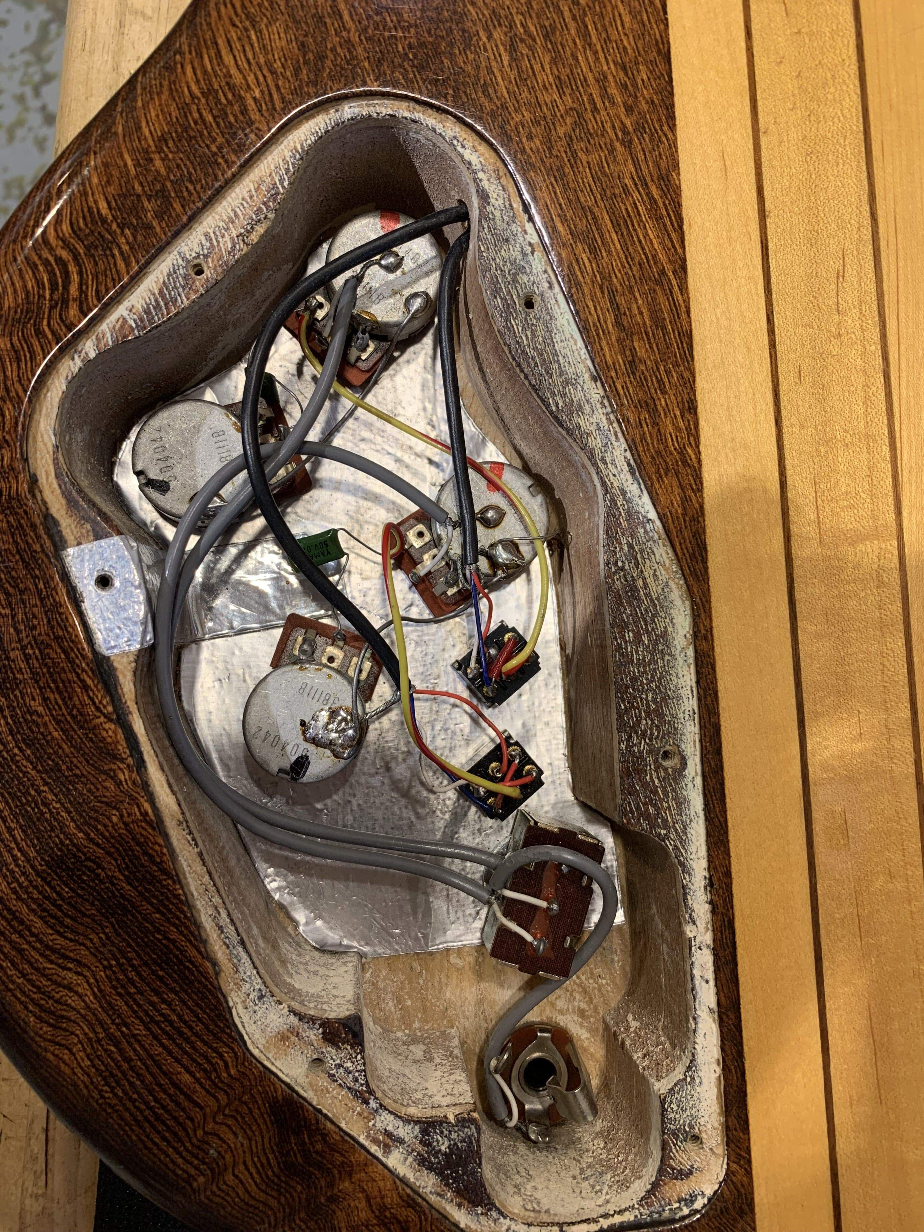 Ibanez Musician MC300 Natural 1978 – Chicago Music Exchange