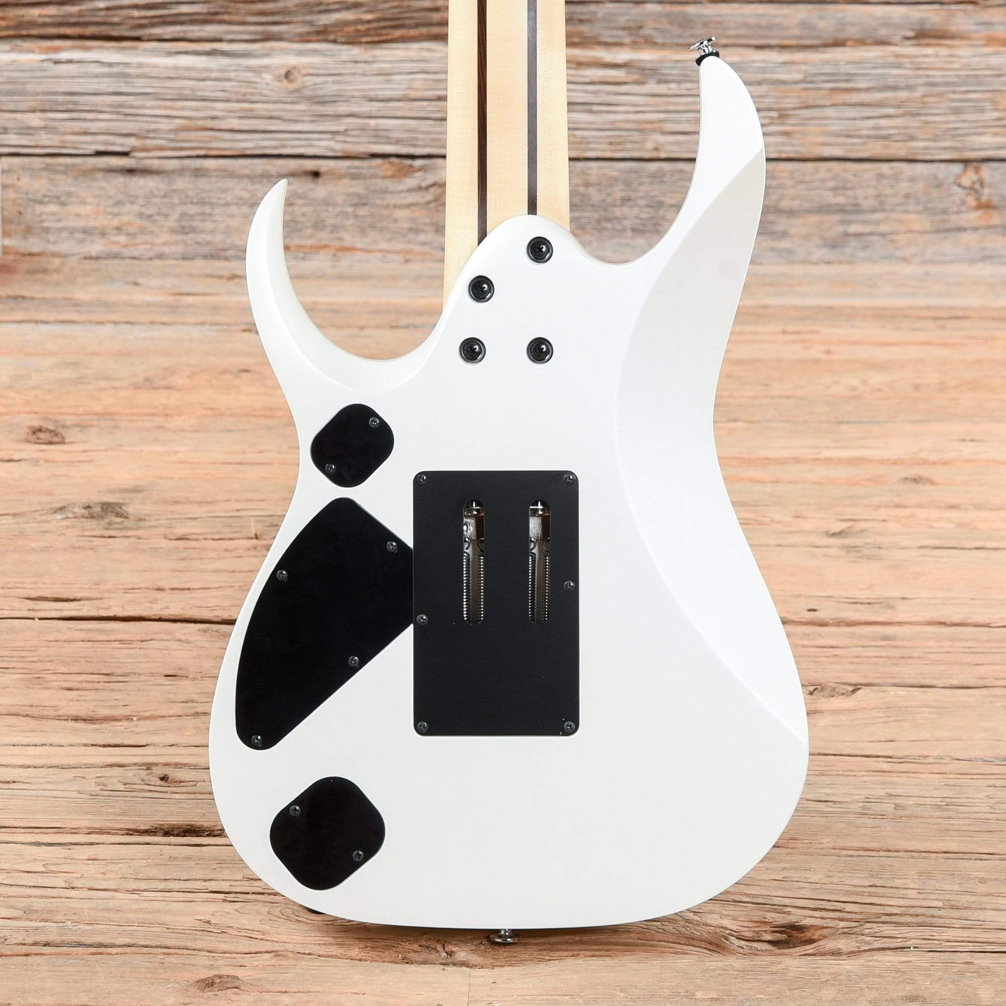 Ibanez Prestige RGD3127-PWF Pearl White Flat 2018 – Chicago Music