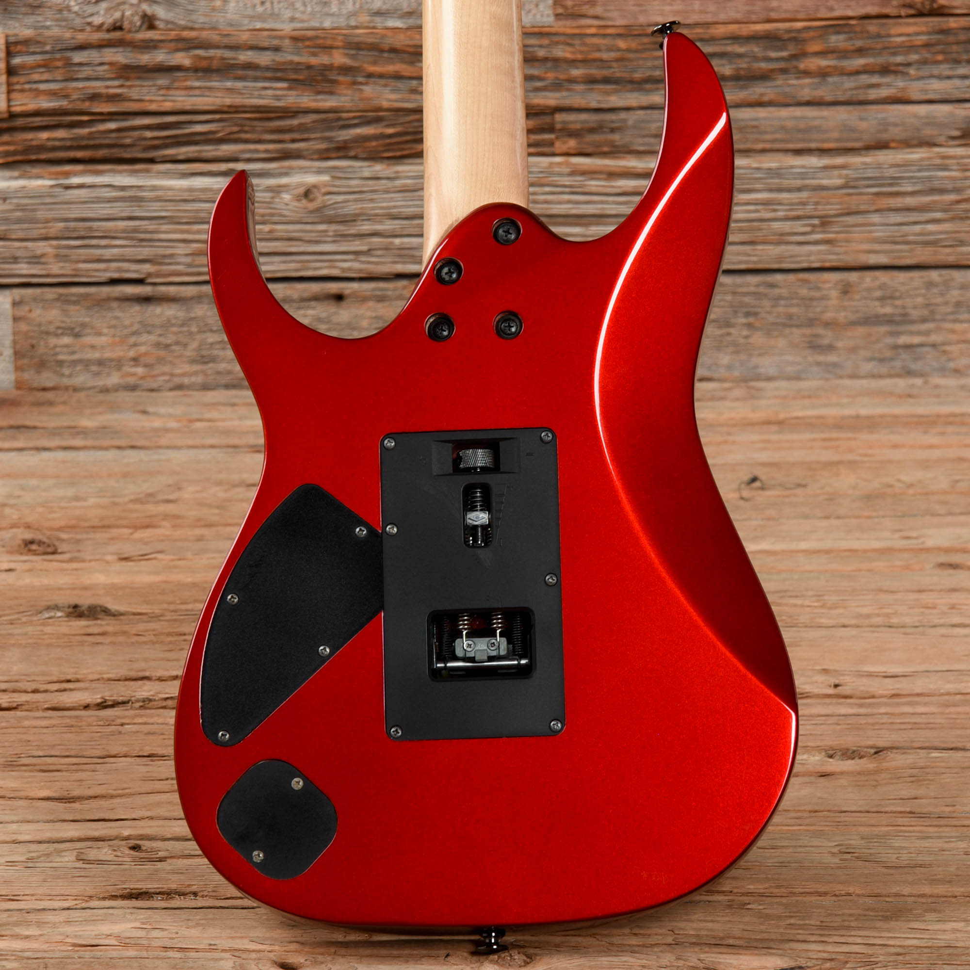 Ibanez RG3XXV Candy Apple 2012 – Chicago Music Exchange