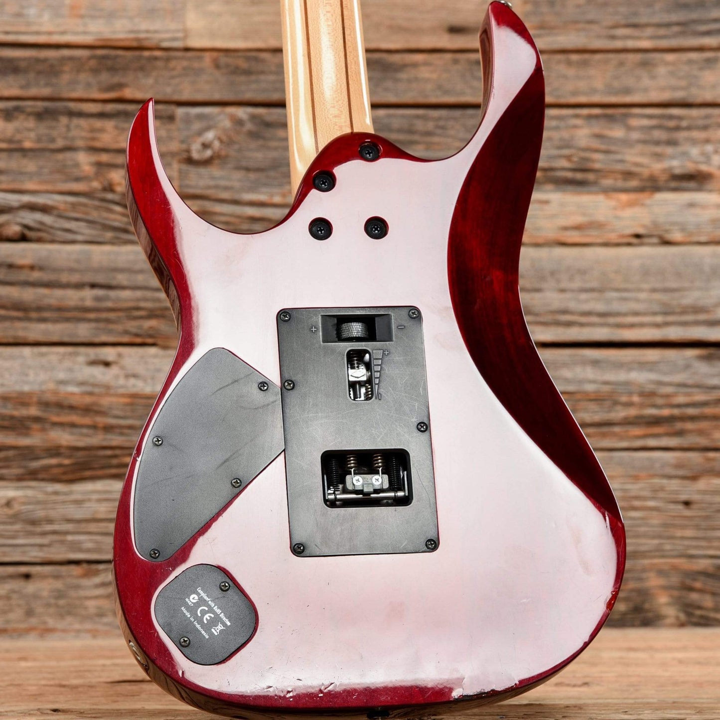 Ibanez RG920QMZ Premium Red Desert 2011 Electric Guitars / Solid Body