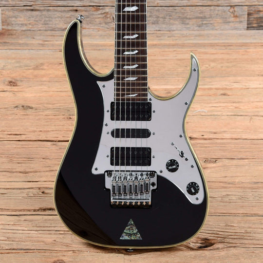 Ibanez Universe UV777 Black 2009 Electric Guitars / Solid Body