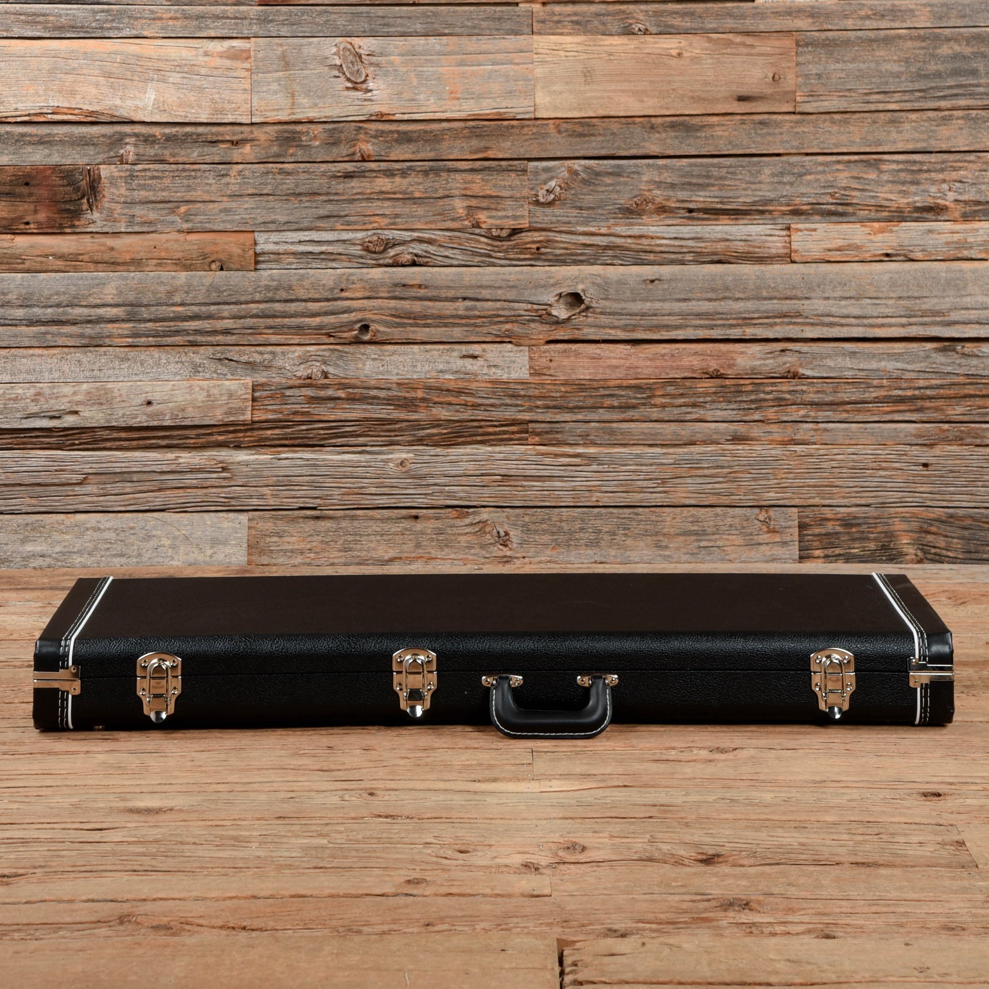 Iconic Solana Candy Apple Red Electric Guitars / Solid Body