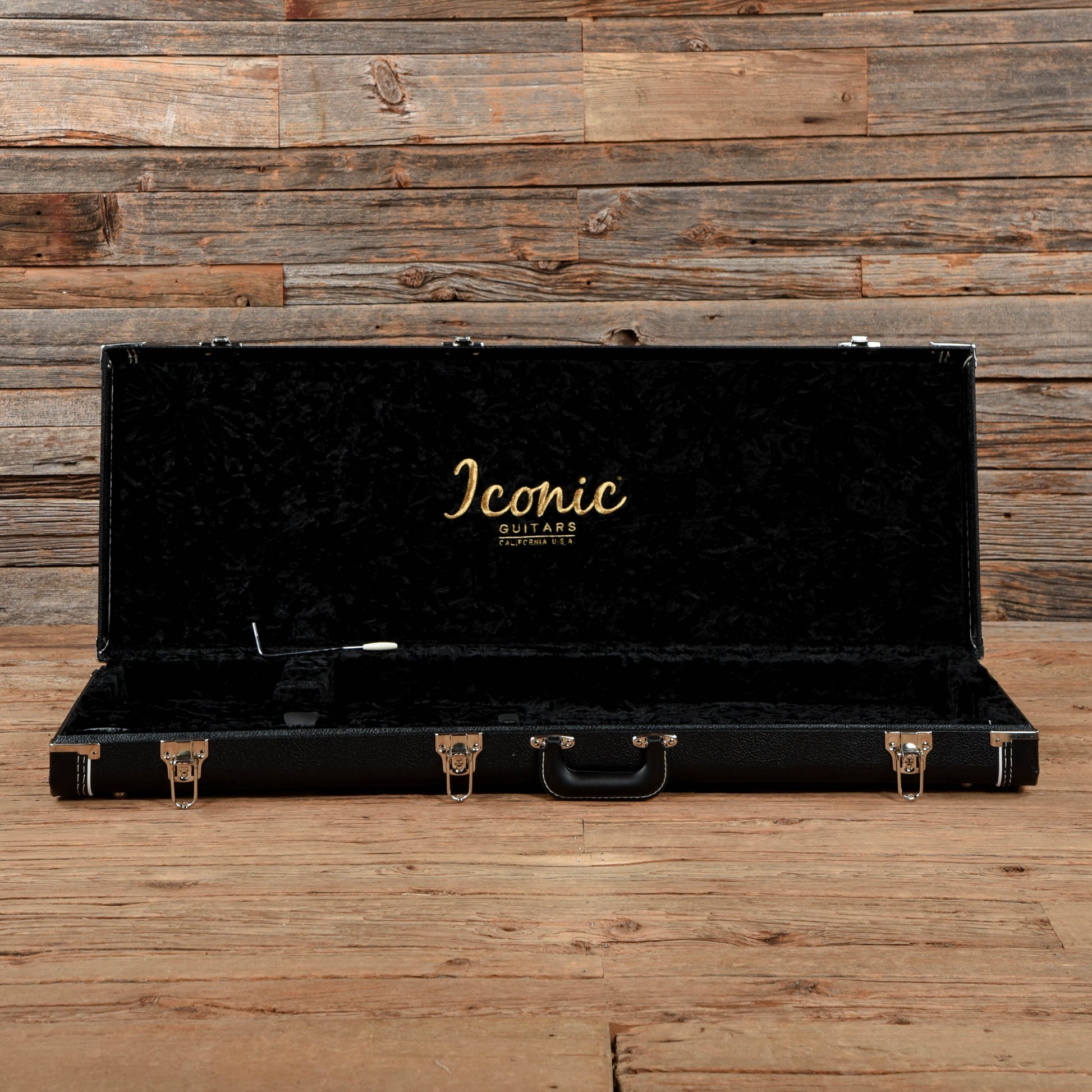 Iconic Solana Candy Apple Red Electric Guitars / Solid Body