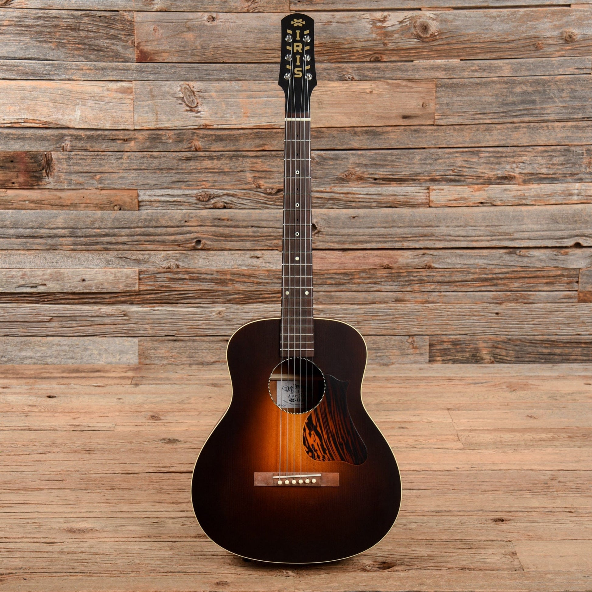Iris DE-11 Dan Erlewine Signature Adirondack/Mahogany Tobacco Sunburst Acoustic Guitars / Concert