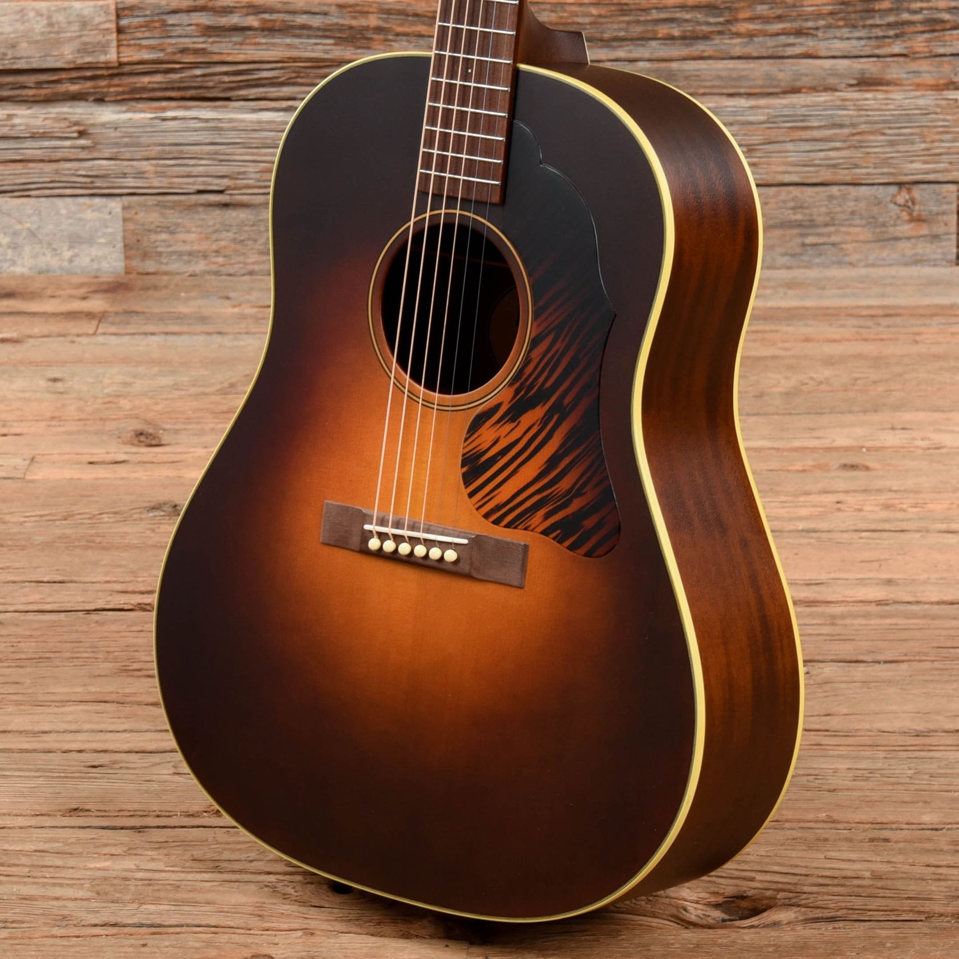 Iris DF Sunburst 2020 Acoustic Guitars / Dreadnought