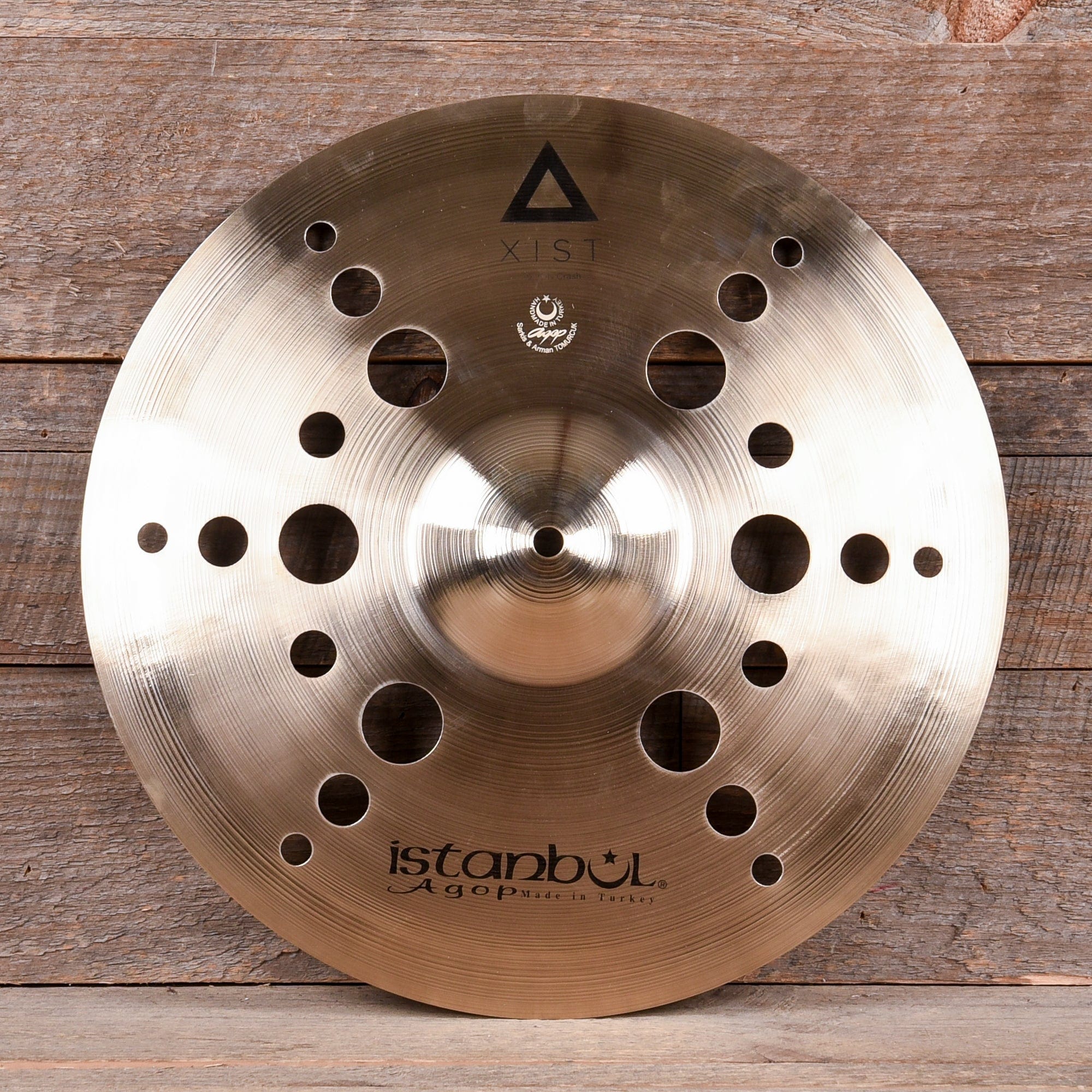 Istanbul Agop 16
