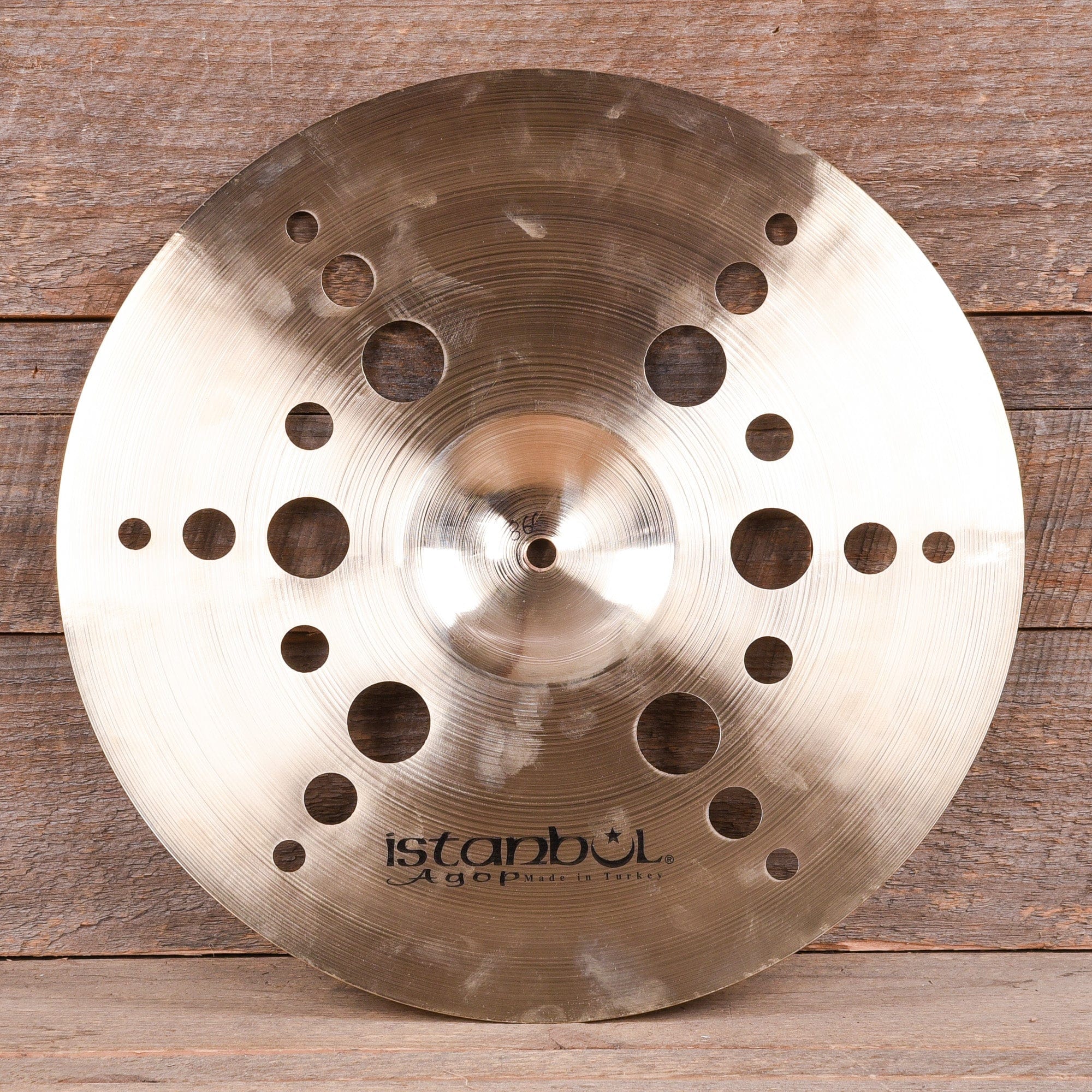 Istanbul Agop 16
