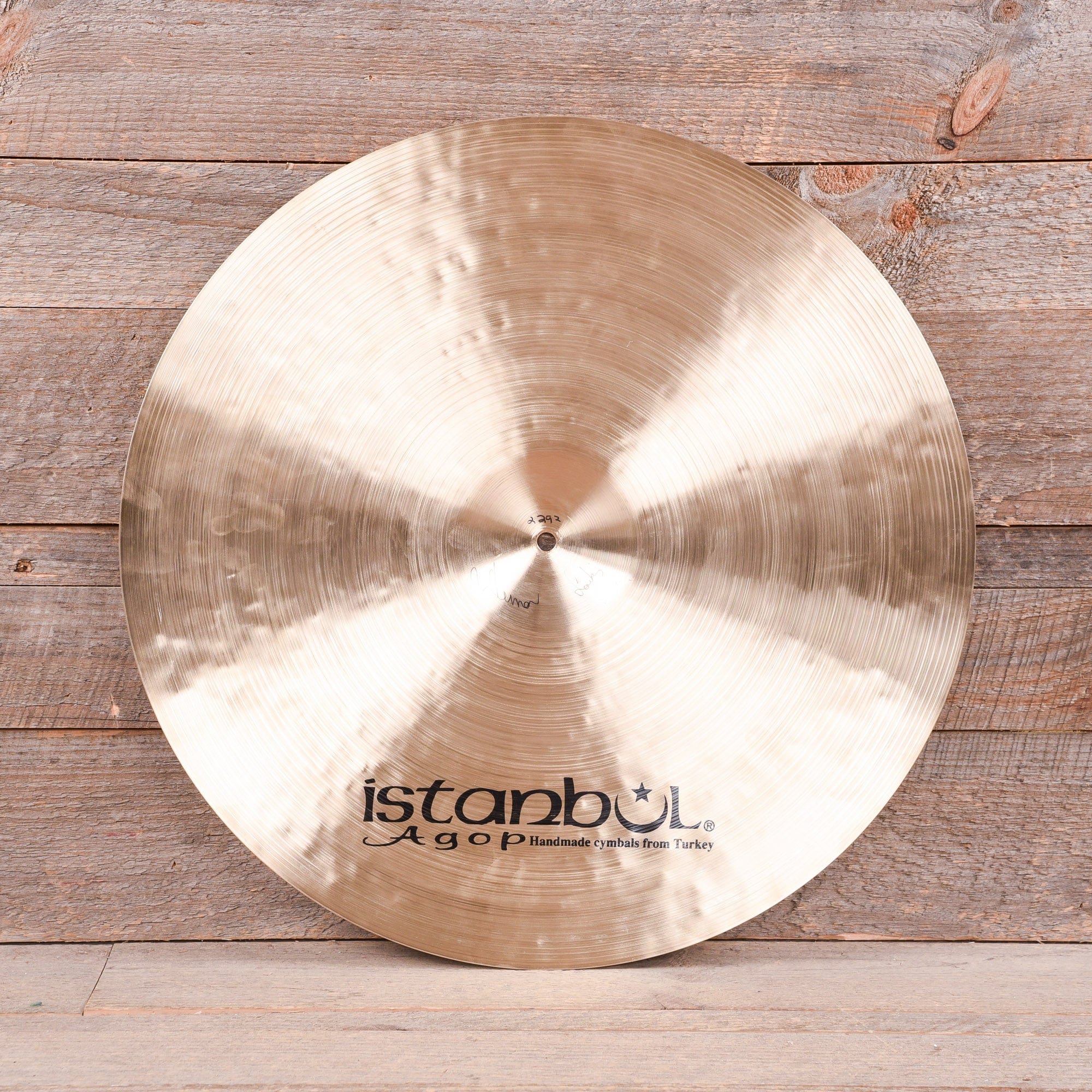 Istanbul Agop 22