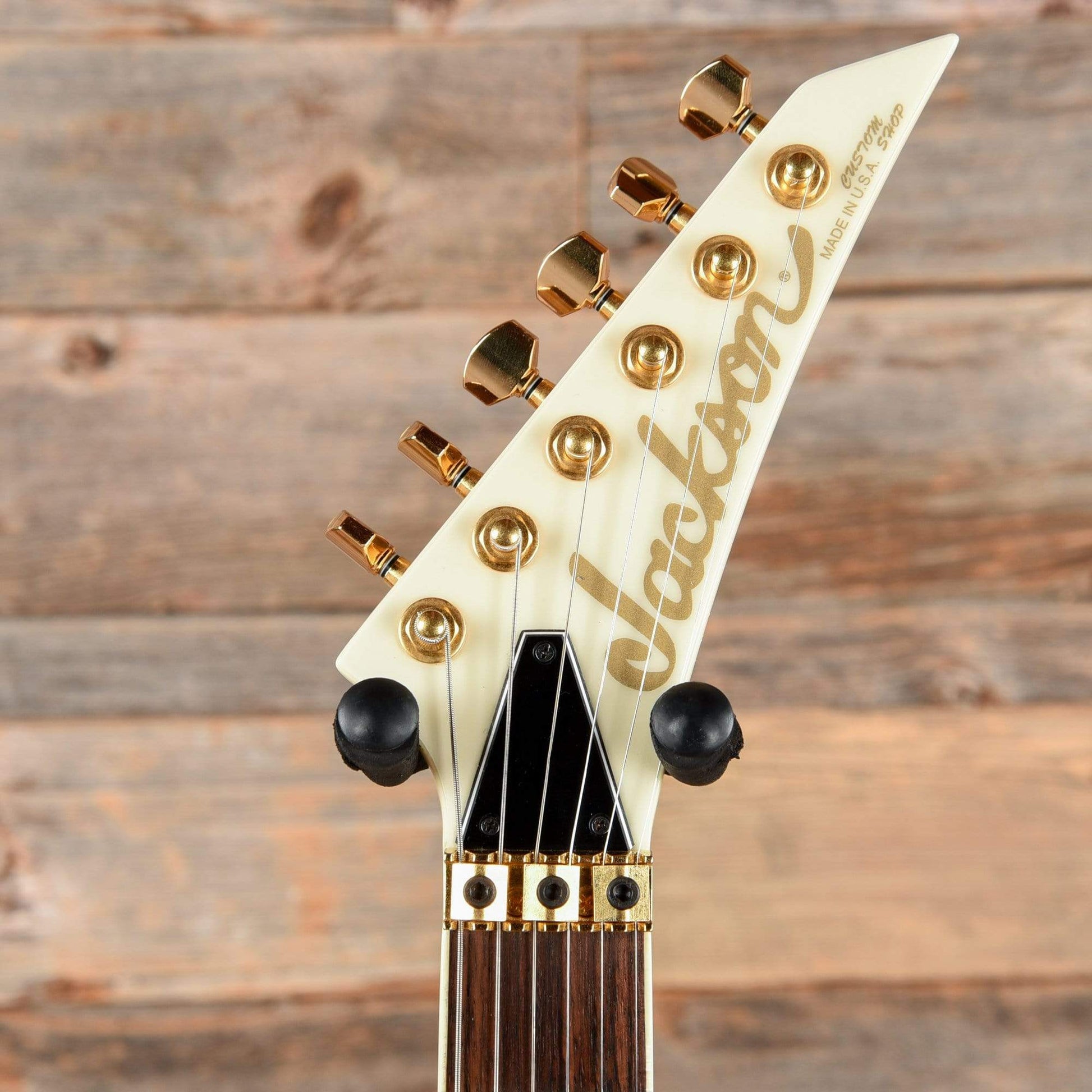 Jackson Custom Shop KE2 Kelly Vanilla Milkshake 2013 Electric Guitars / Solid Body