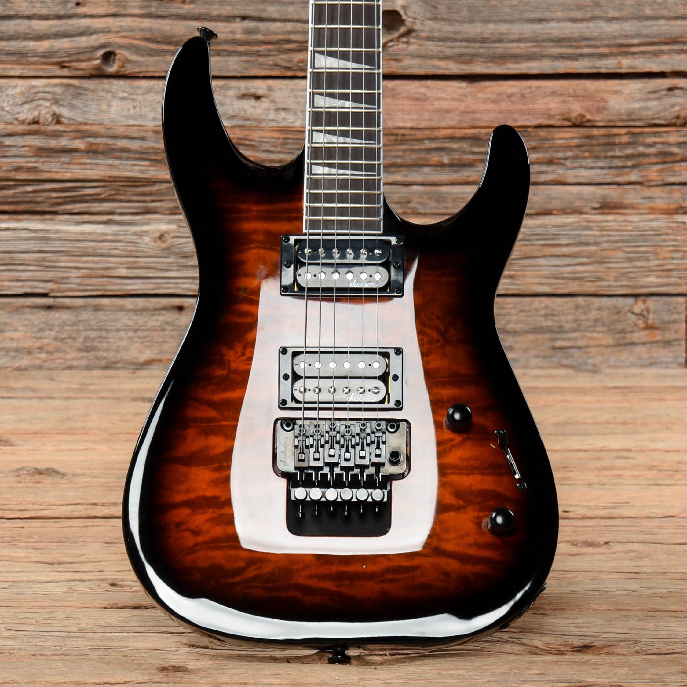Jackson JS Series Dinky Arch Top JS32Q Dark Sunburst Electric Guitars / Solid Body