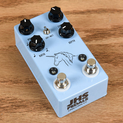 JHS Unicorn V2 Effects and Pedals / Chorus and Vibrato