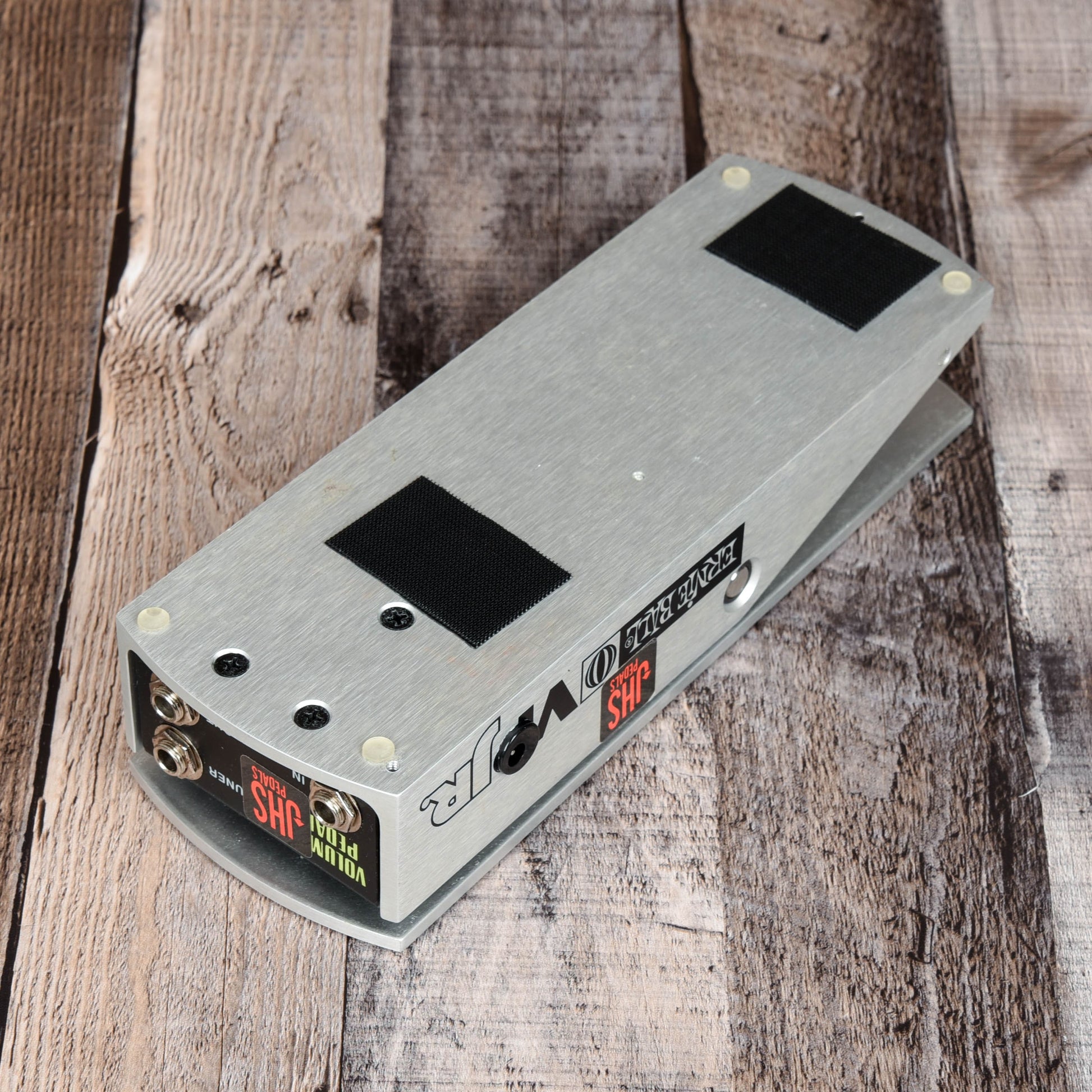 ernie ball volume pedal mod JHS Ernie Ball 6180 VP Jr Mono Volume Pedal w/ "Active/No Loss" Mod – Chicago Music Exchange