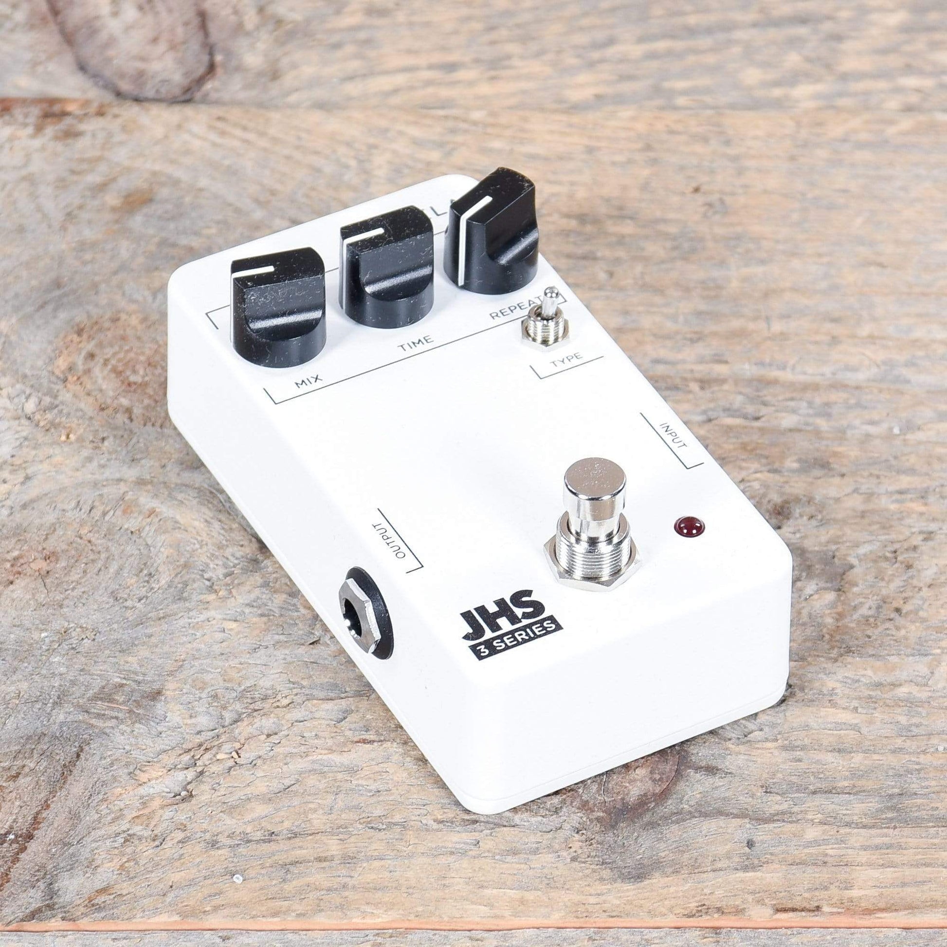 jhs 3 series delay pedal JHS 3 Series Delay Pedal – Chicago Music Exchange