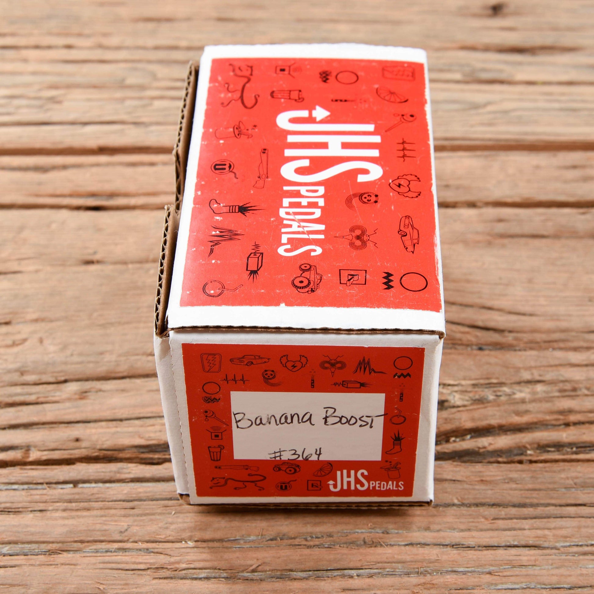 JHS Banana Boost Effects and Pedals / Overdrive and Boost