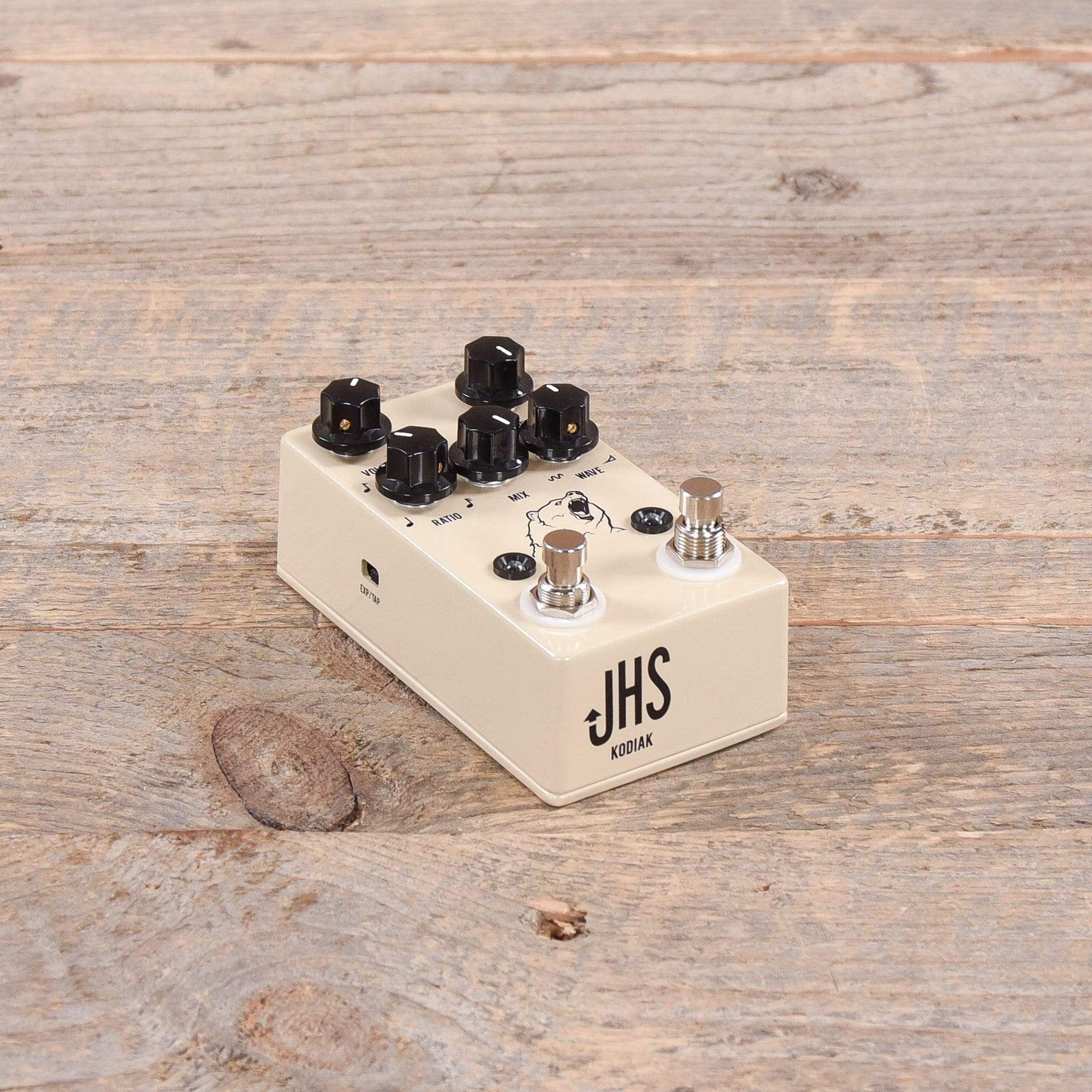 jhs tremolo pedal JHS Kodiak Tremolo with Tap Tempo – Chicago Music Exchange