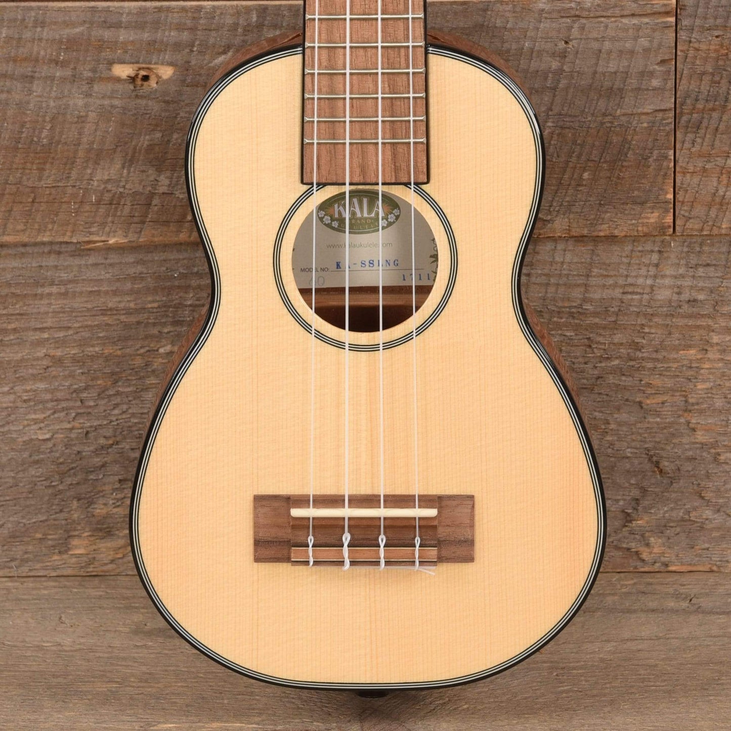 Kala KA-SSLNG Long Neck Ukulele Gloss Solid Spruce/Mahogany Folk Instruments / Ukuleles