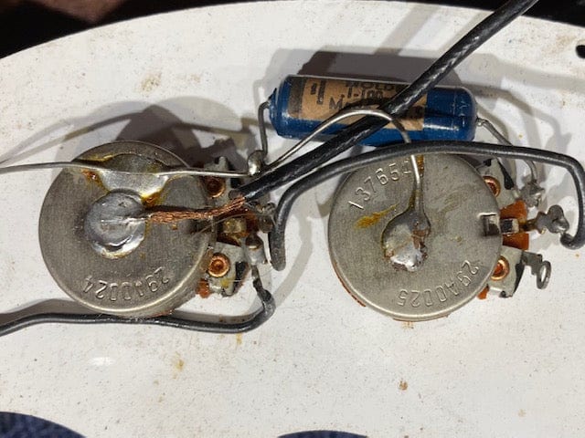 Kay Hollowbody Bass Sunburst 1965 Bass Guitars / Short Scale