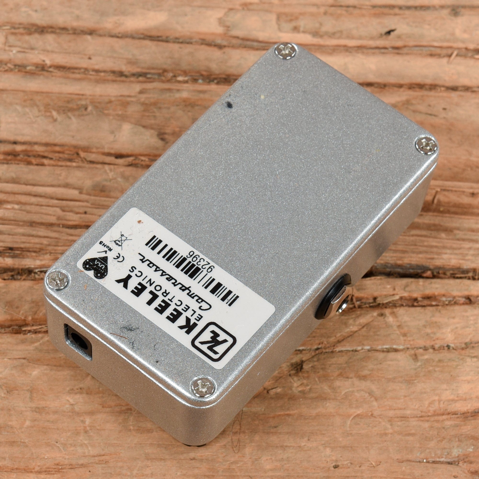 Keeley Compressor Plus Effects and Pedals / Chorus and Vibrato