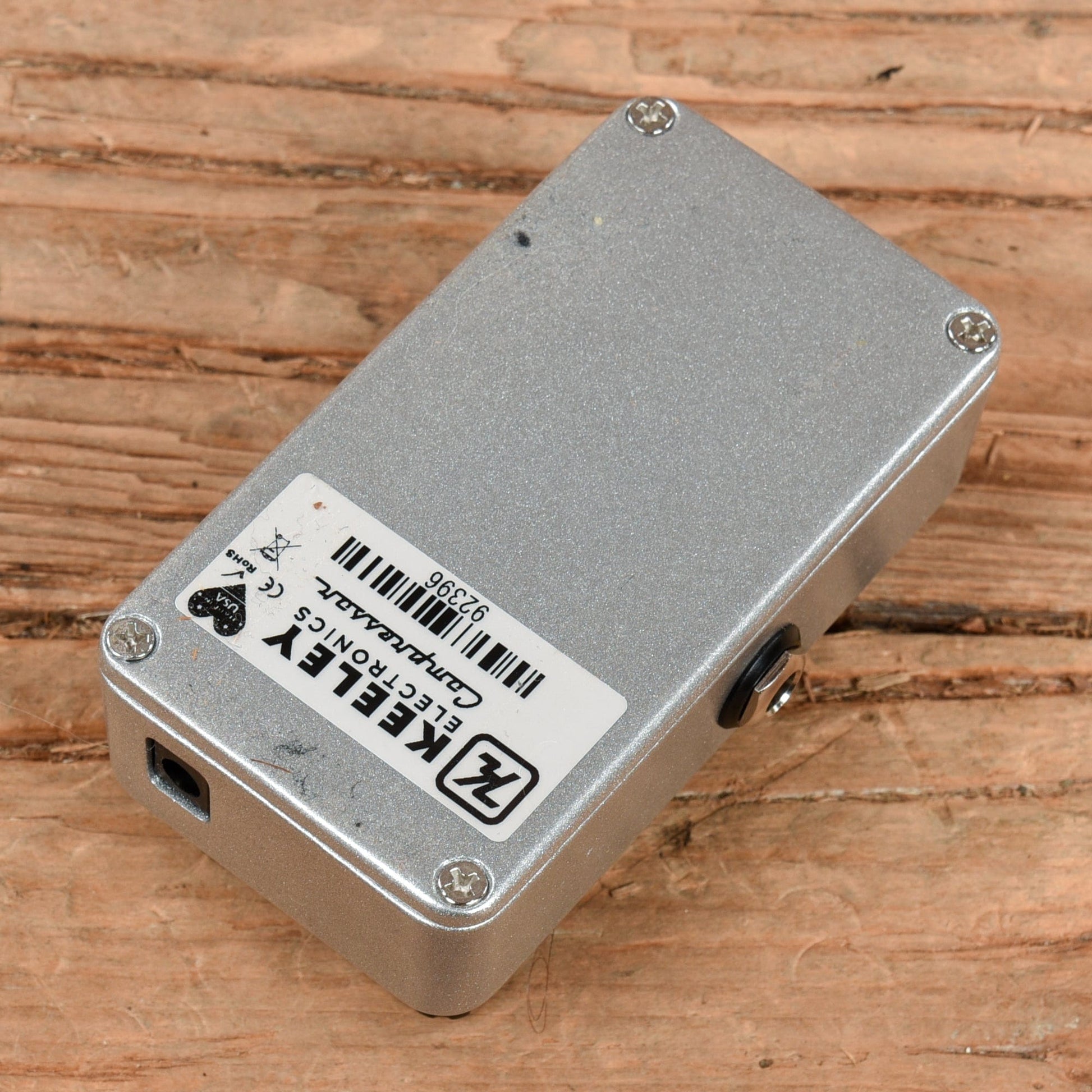 Keeley Compressor Plus Effects and Pedals / Chorus and Vibrato