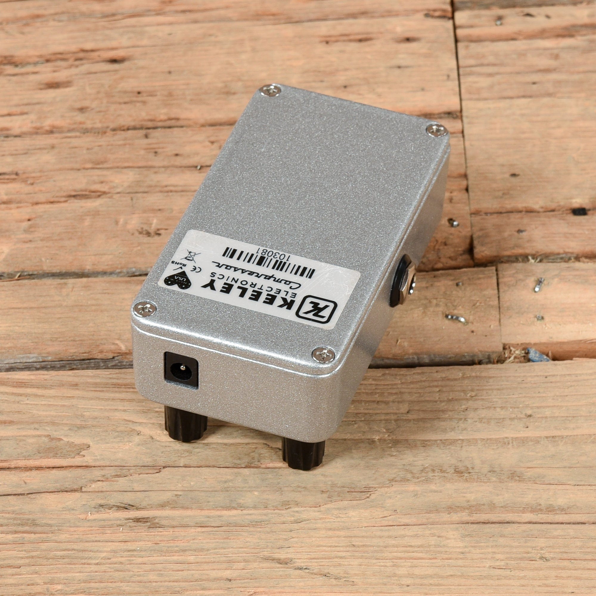 Keeley Compressor Plus Effects and Pedals / Chorus and Vibrato