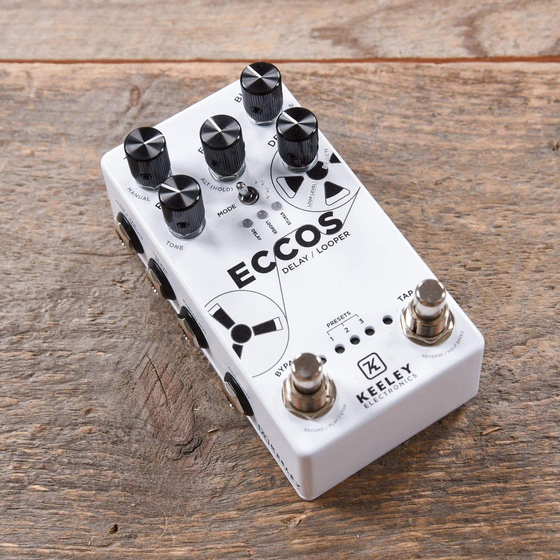 Keeley ECCOS Modulated Delay Looper Effects and Pedals / Loop Pedals and Samplers