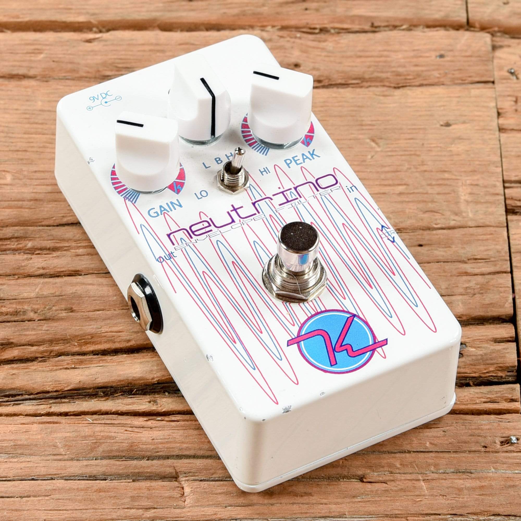 Keeley Neutrino Effects and Pedals / Wahs and Filters