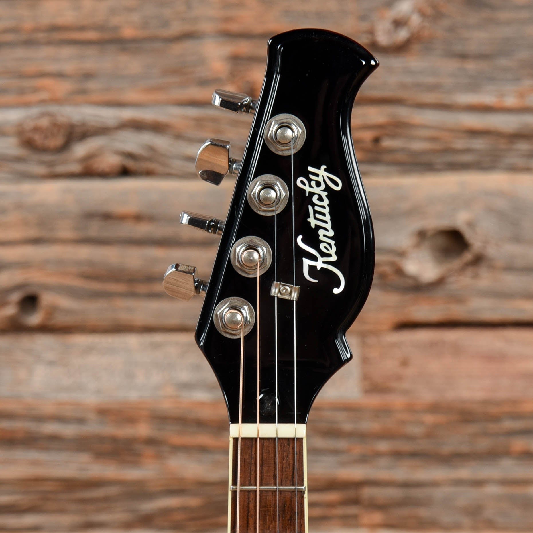 Kentucky KM-300E 4-String Electric Mandolin Sunburst Folk Instruments / Mandolins