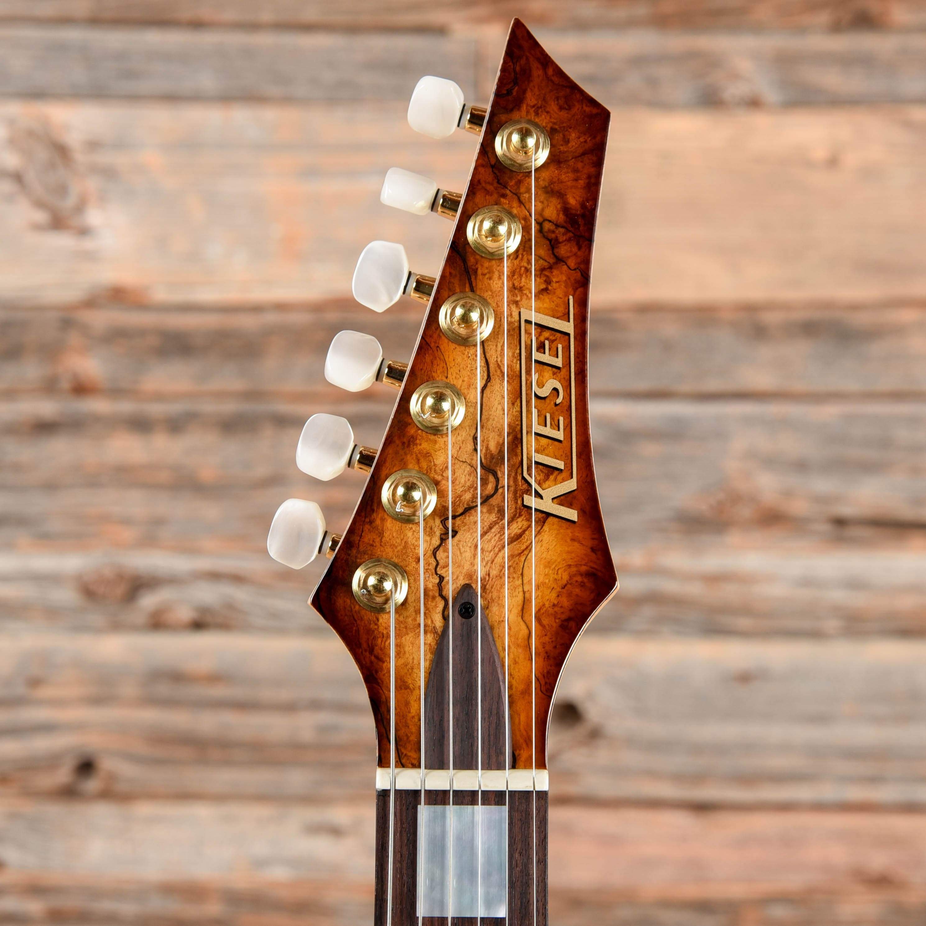 Kiesel Aries 6 Sunburst – Chicago Music Exchange