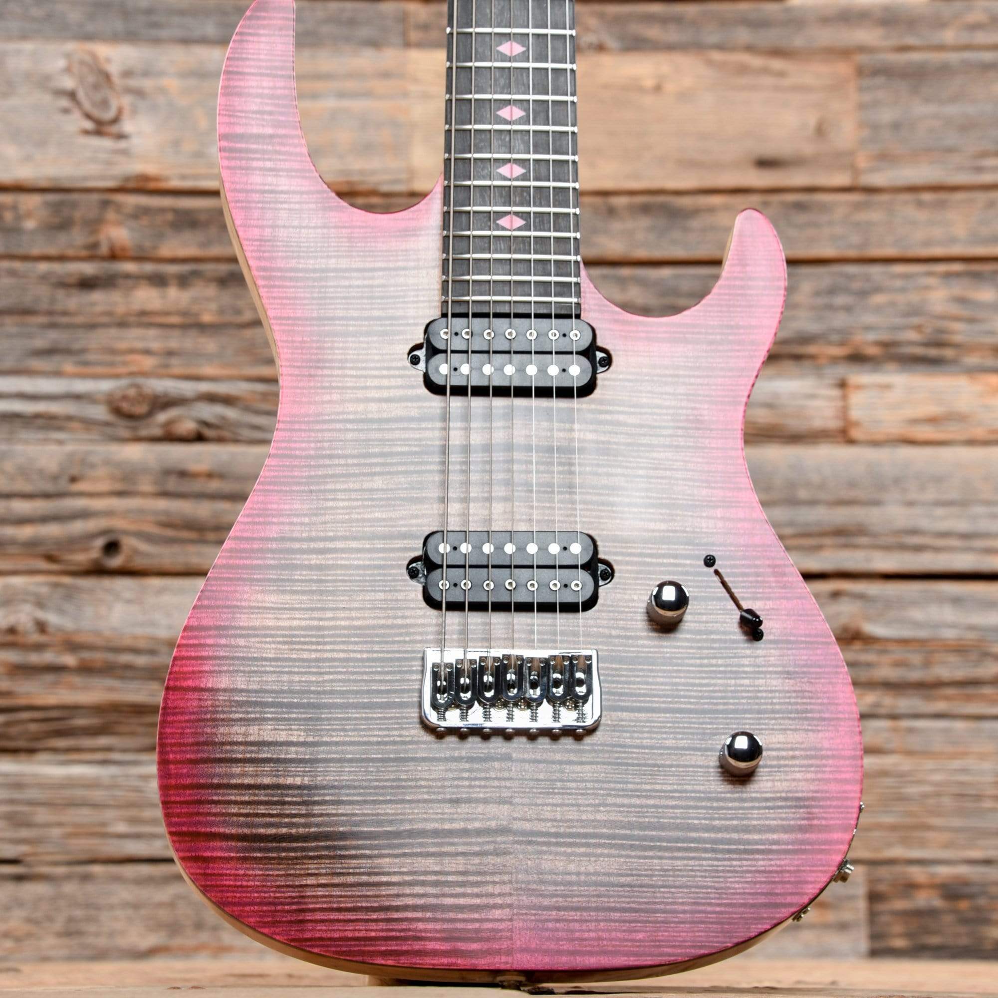 Pink Keisel Kiesel DC7X Pink Caliburst – Chicago Music Exchange
