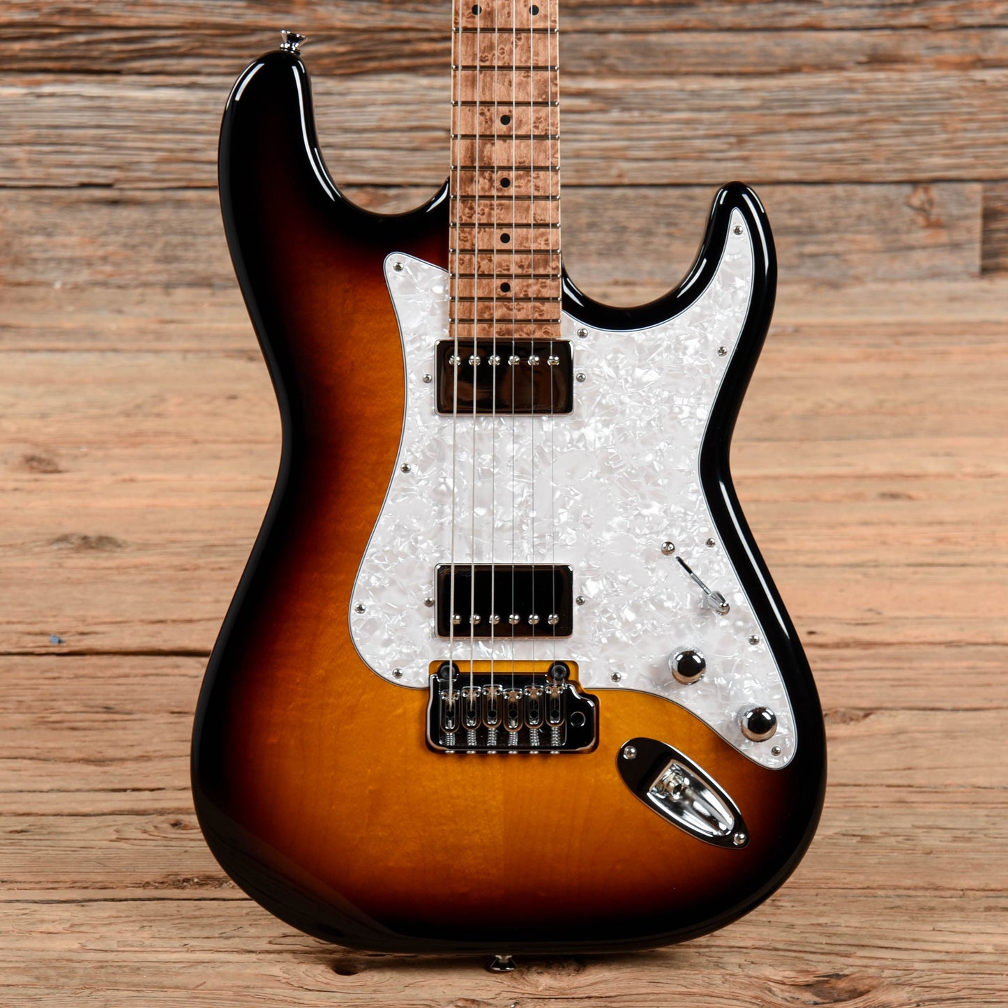 Kiesel Delos Sunburst Electric Guitars / Solid Body