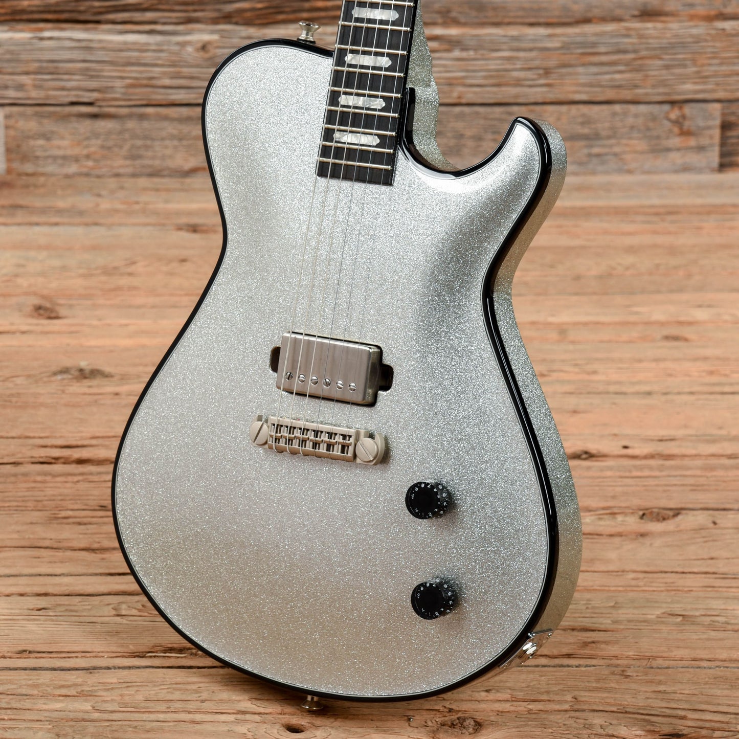 Knaggs Kenai Wraptail Silver Sparkle Electric Guitars / Solid Body