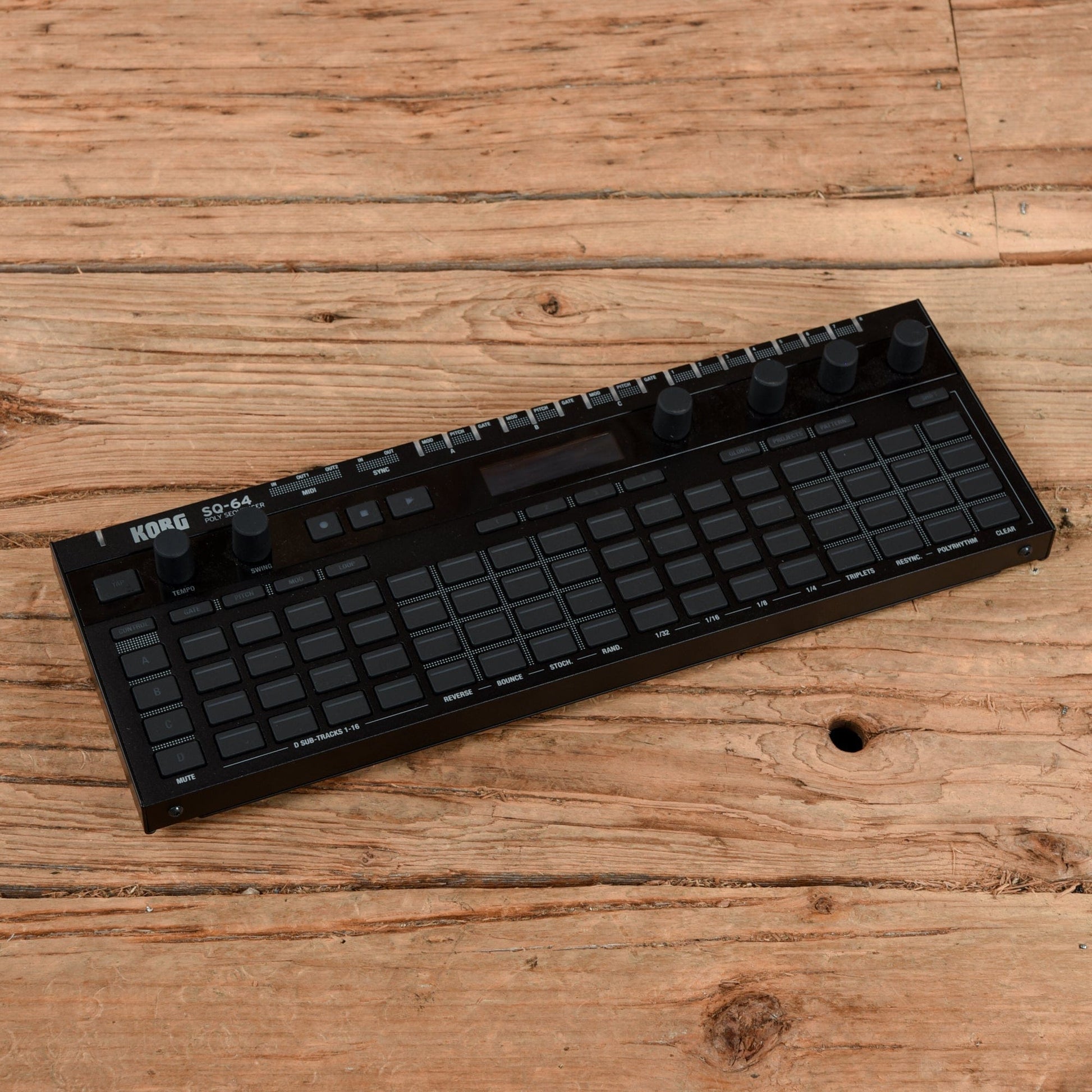 Korg SQ-64 Polyphonic Sequencer Drums and Percussion / Drum Machines and Samplers